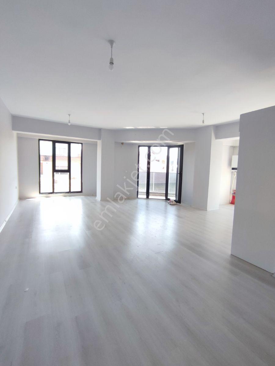 Çarşı Merkezinde Arakat Kiralık 3+0 Daire / 130 M2 - Görsel 12
