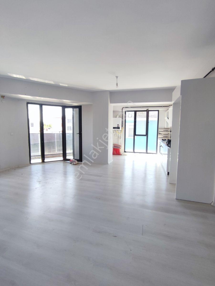 Çarşı Merkezinde Arakat Kiralık 3+0 Daire / 130 M2 - Görsel 22