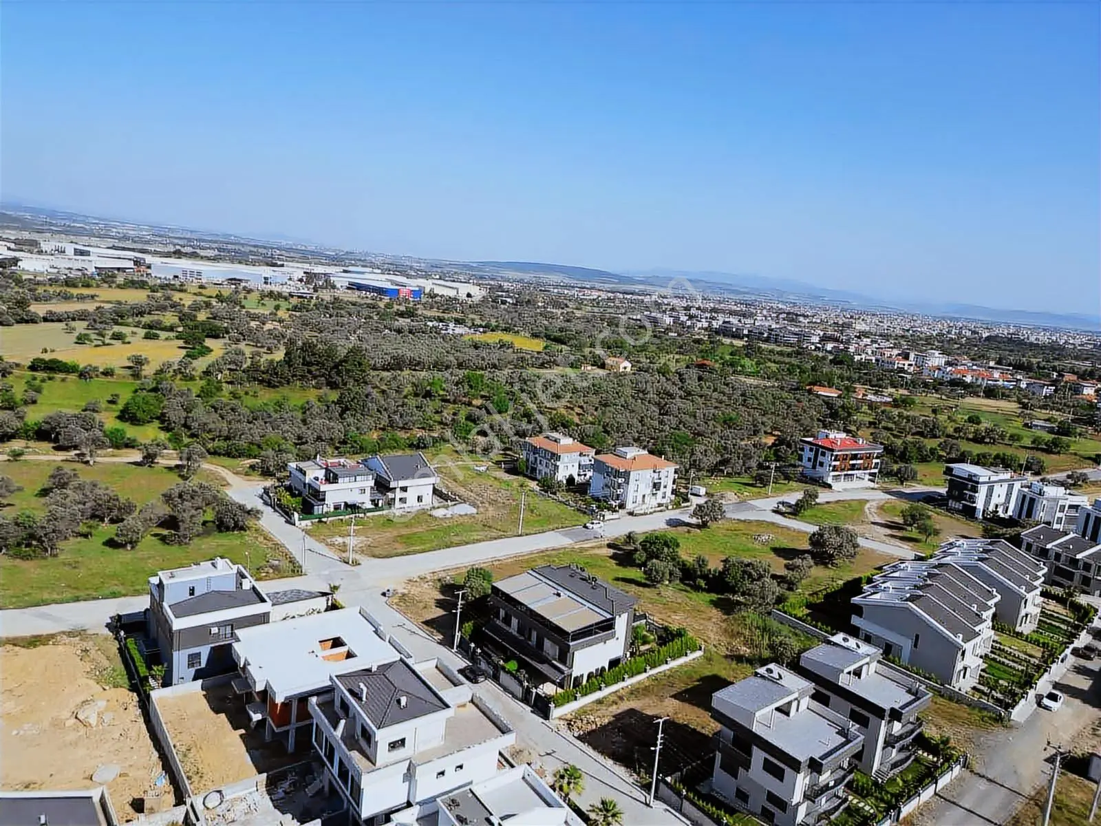 Qzen Gayrimenkulden Görecede 590m2 Arsa - Görsel 4