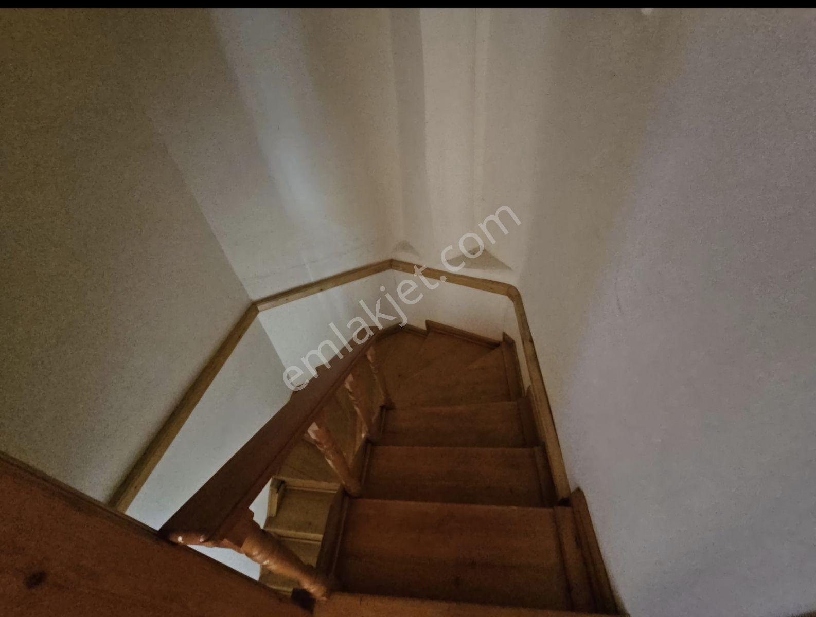 Akdeniz 87'de Satılık 5+2 Villa Denize 150 Mt. - Görsel 26
