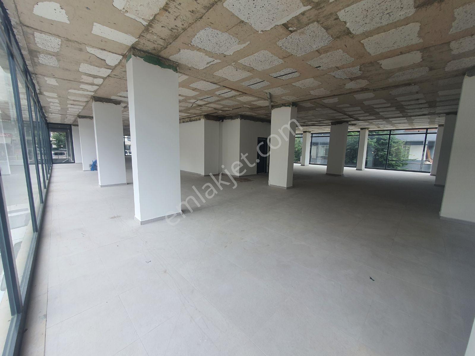 Cadde Üstünde Net 583 M2 Kiralık Dükkan - Alt Katı Da Kiralık - Görsel 5