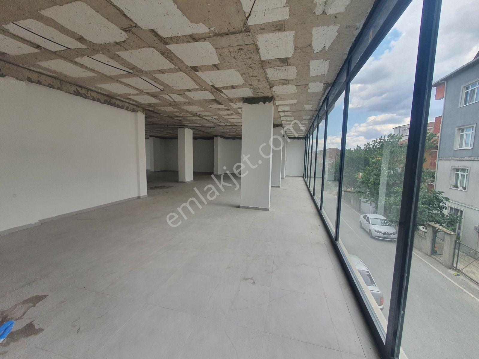 Cadde Üstünde Net 583 M2 Kiralık Dükkan - Alt Katı Da Kiralık - Görsel 4