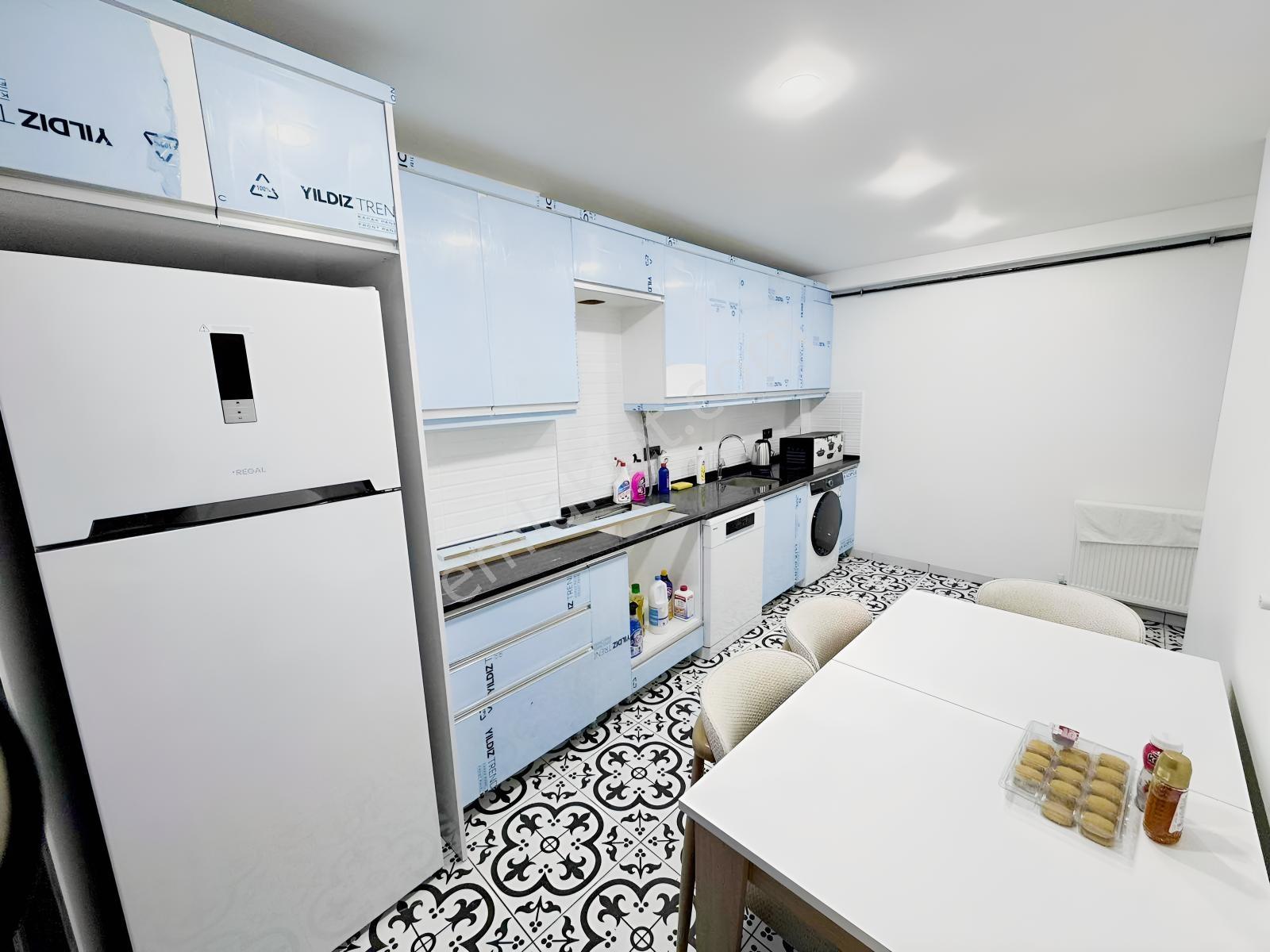 Yoldaş İnşaat'tan Satılık 3+1 115 M2 4 Daire 1 Depolu Dükkan - Görsel 13