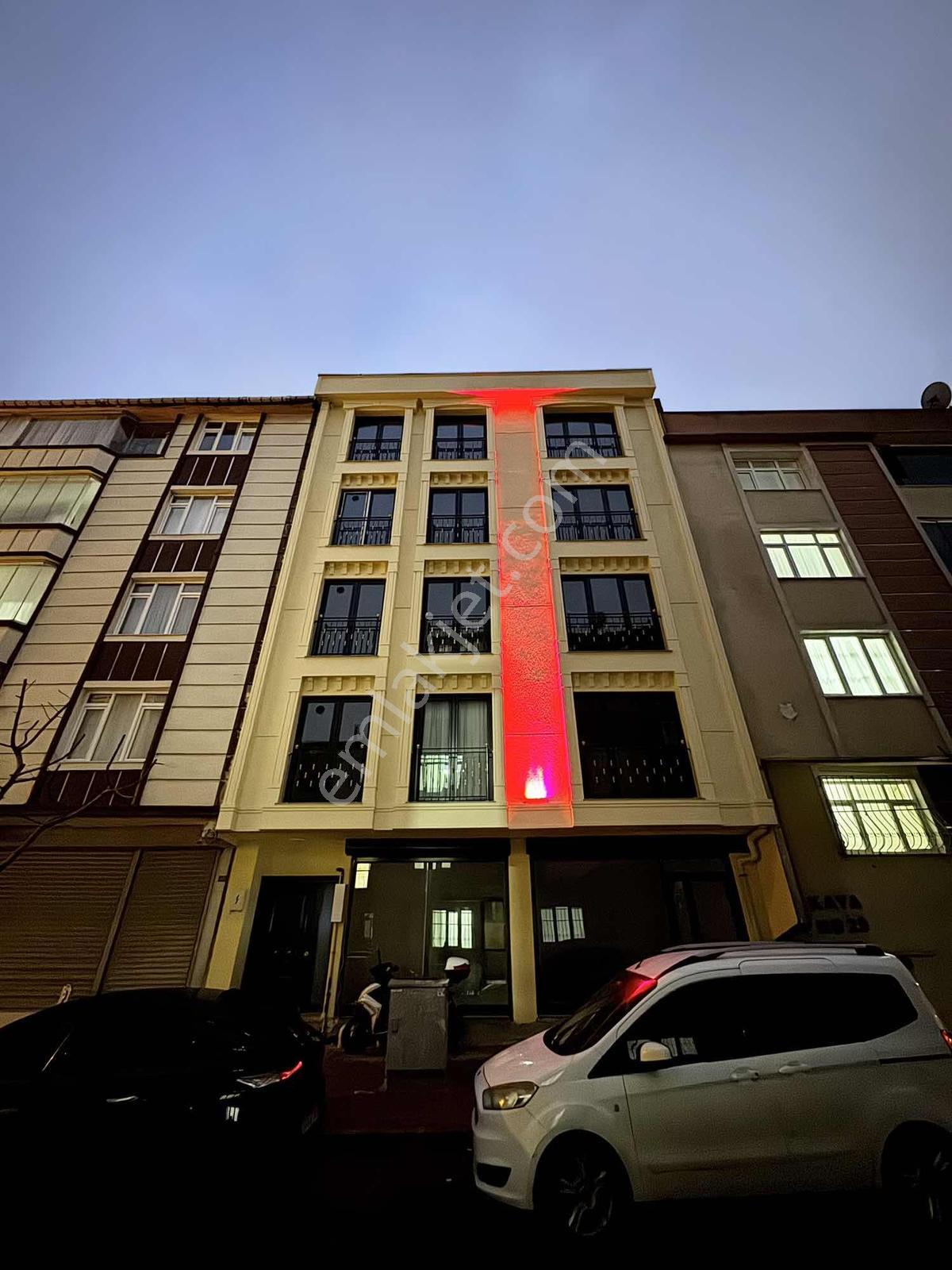 Yoldaş İnşaat'tan Satılık 3+1 115 M2 4 Daire 1 Depolu Dükkan