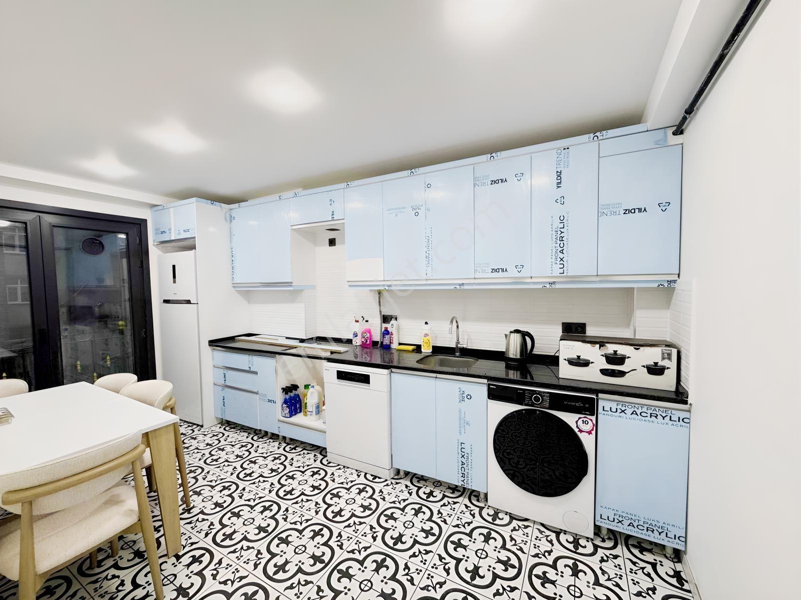 Yoldaş İnşaat'tan Satılık 3+1 115 M2 4 Daire 1 Depolu Dükkan - Görsel 33