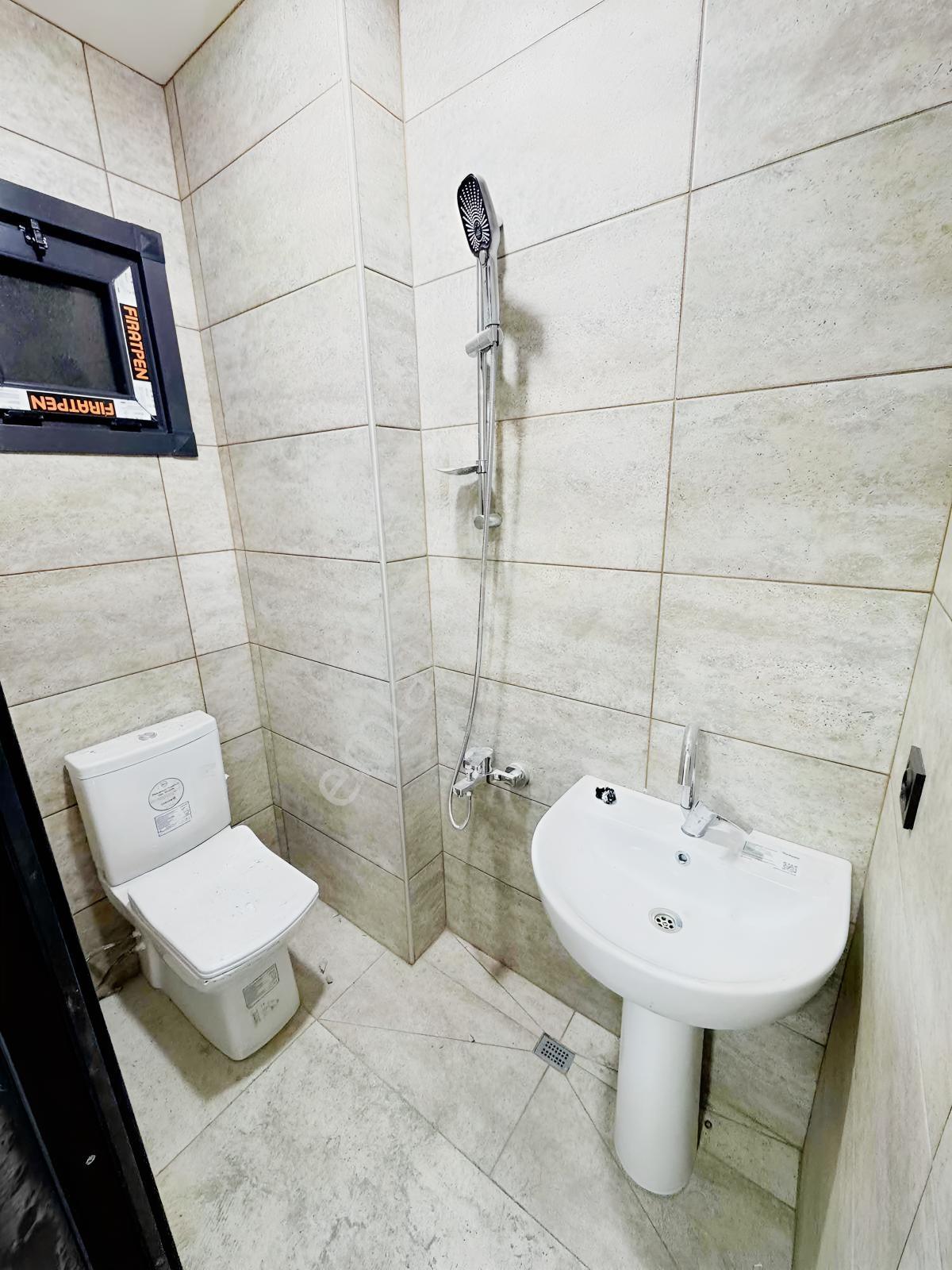 Yoldaş İnşaat'tan Satılık 3+1 115 M2 4 Daire 1 Depolu Dükkan - Görsel 30