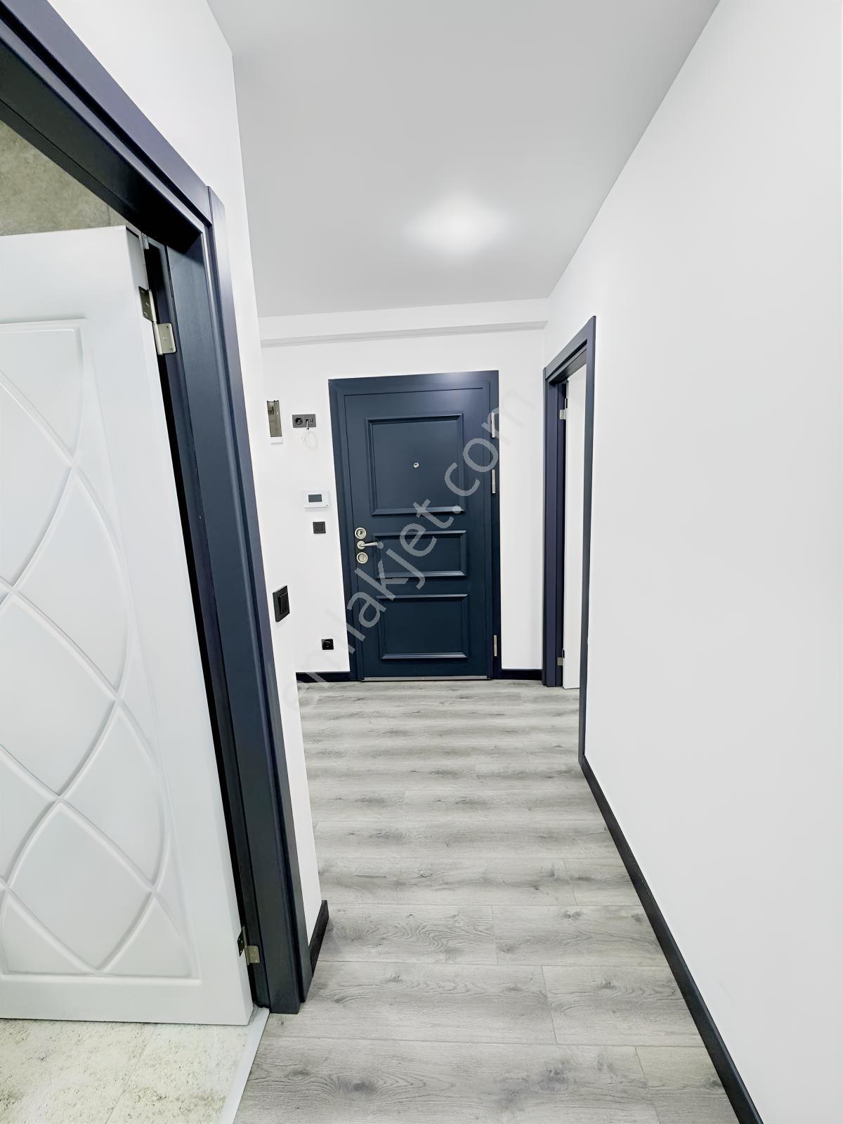 Yoldaş İnşaat'tan Satılık 3+1 115 M2 4 Daire 1 Depolu Dükkan - Görsel 32