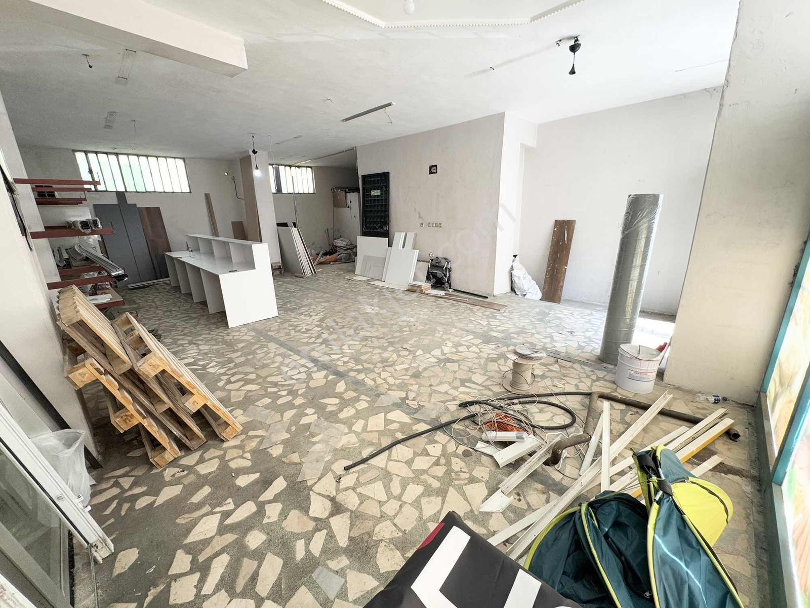 Yoldaş İnşaat'tan Kiralık 110 M2 Sessiz İşlere Uygun Dükkan - Görsel 13