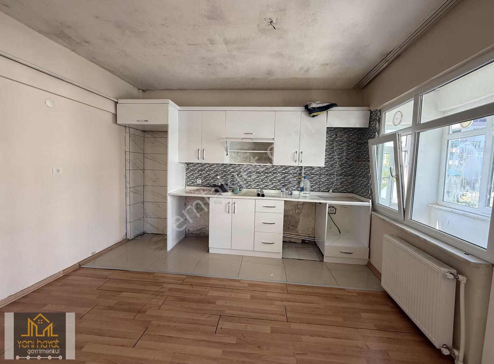 Kadifekale'de 2+1 Ara Kat Kiralık Daire - Görsel 14