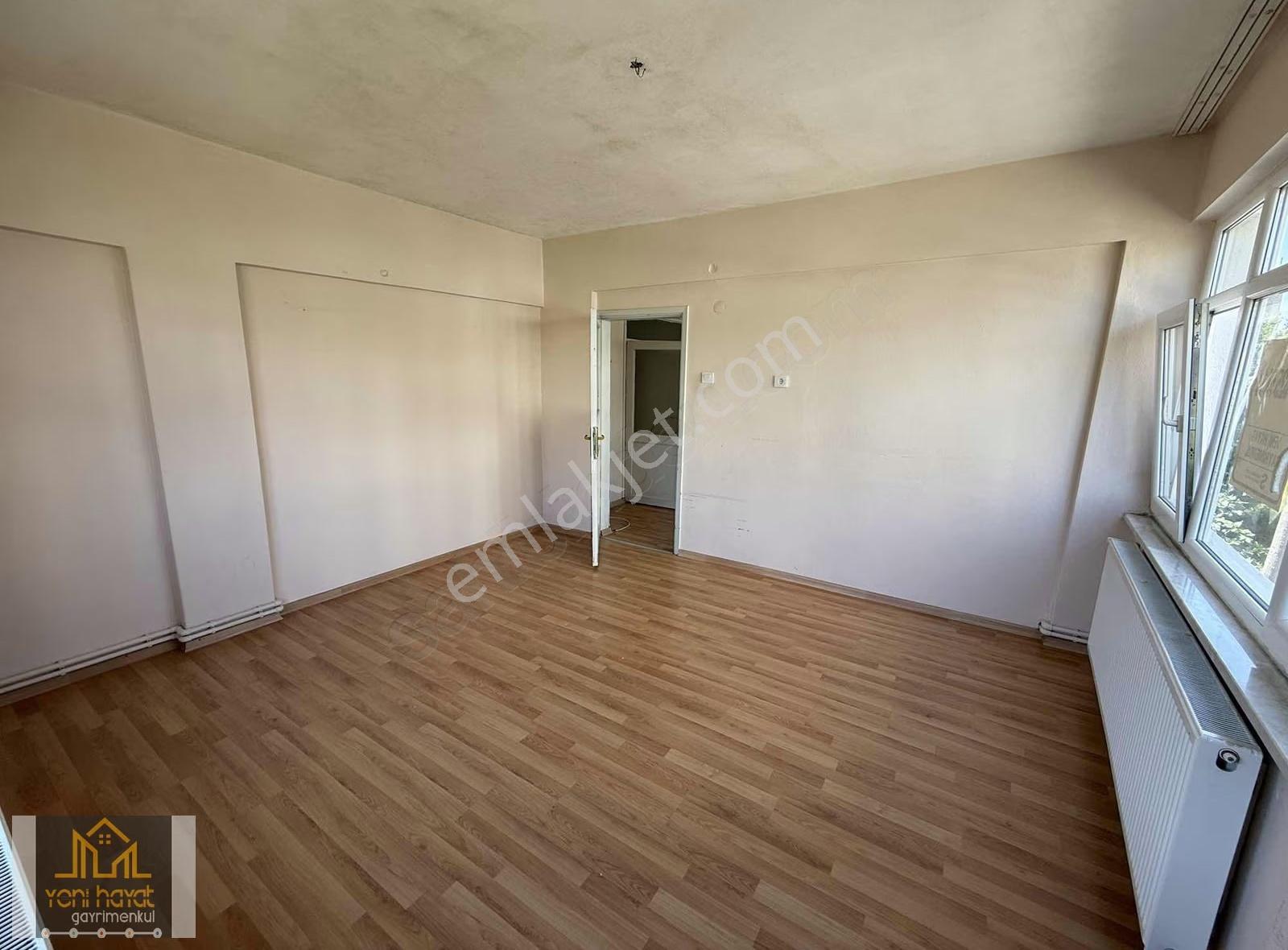 Kadifekale'de 2+1 Ara Kat Kiralık Daire - Görsel 6