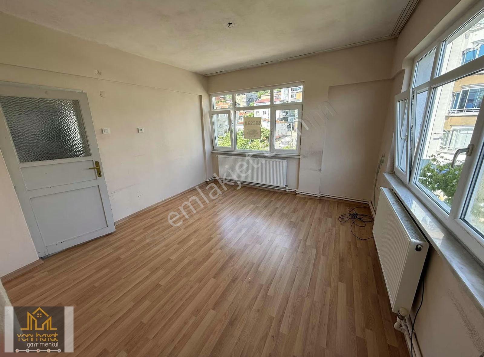Kadifekale'de 2+1 Ara Kat Kiralık Daire - Görsel 13