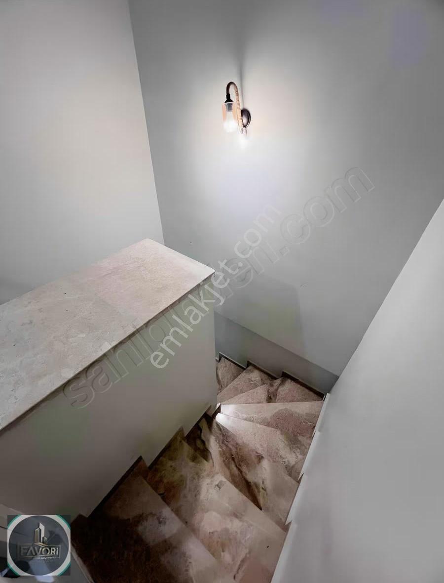 2+1 120m2 Dublex Daire Karesi Belediyesine Yürüme Mesafesinde - Görsel 23