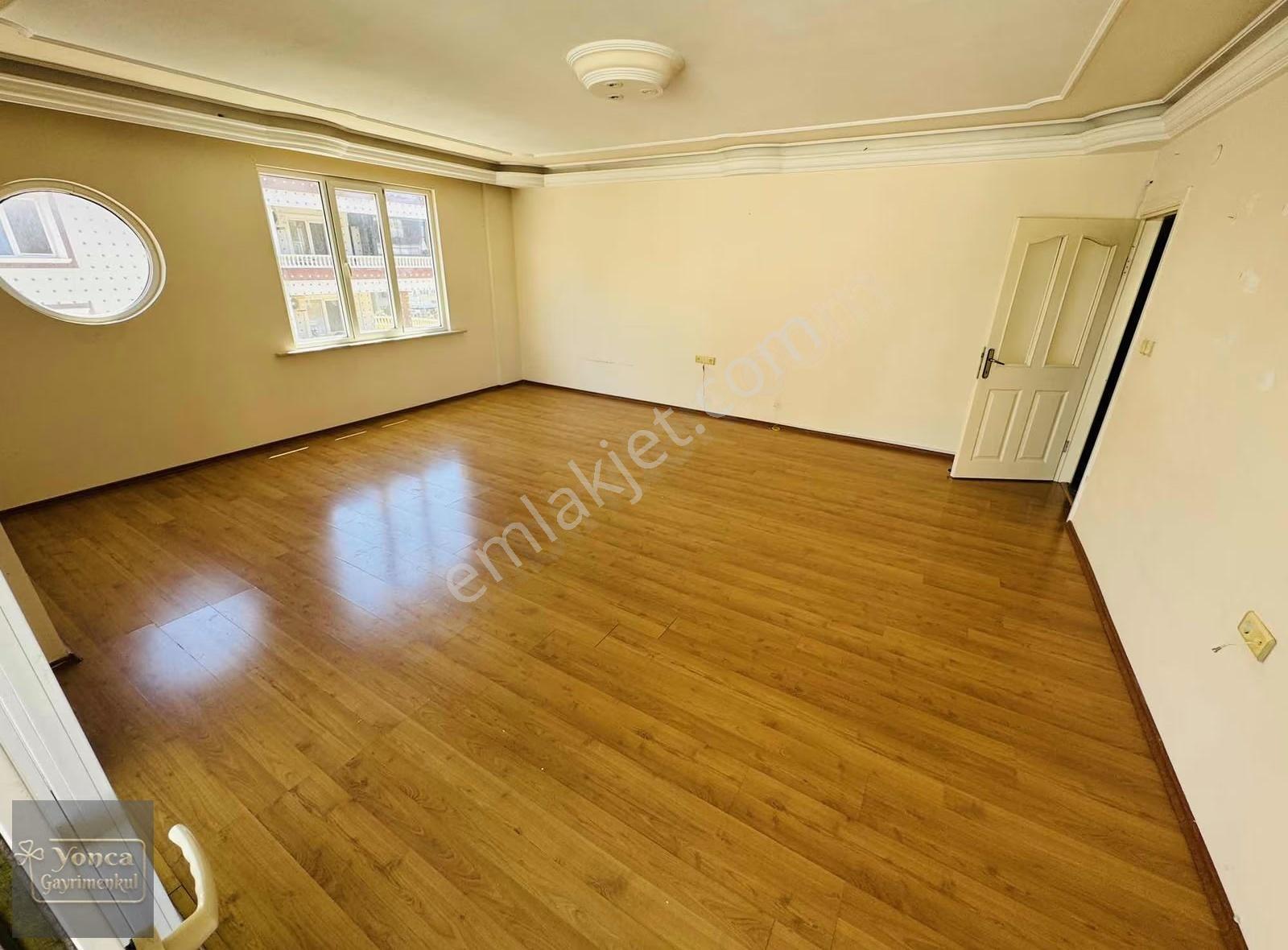 Alanya Merkez Konum Ayrı Mutfak 180m2 3+1 Otopaklı Kiralık... - Görsel 16