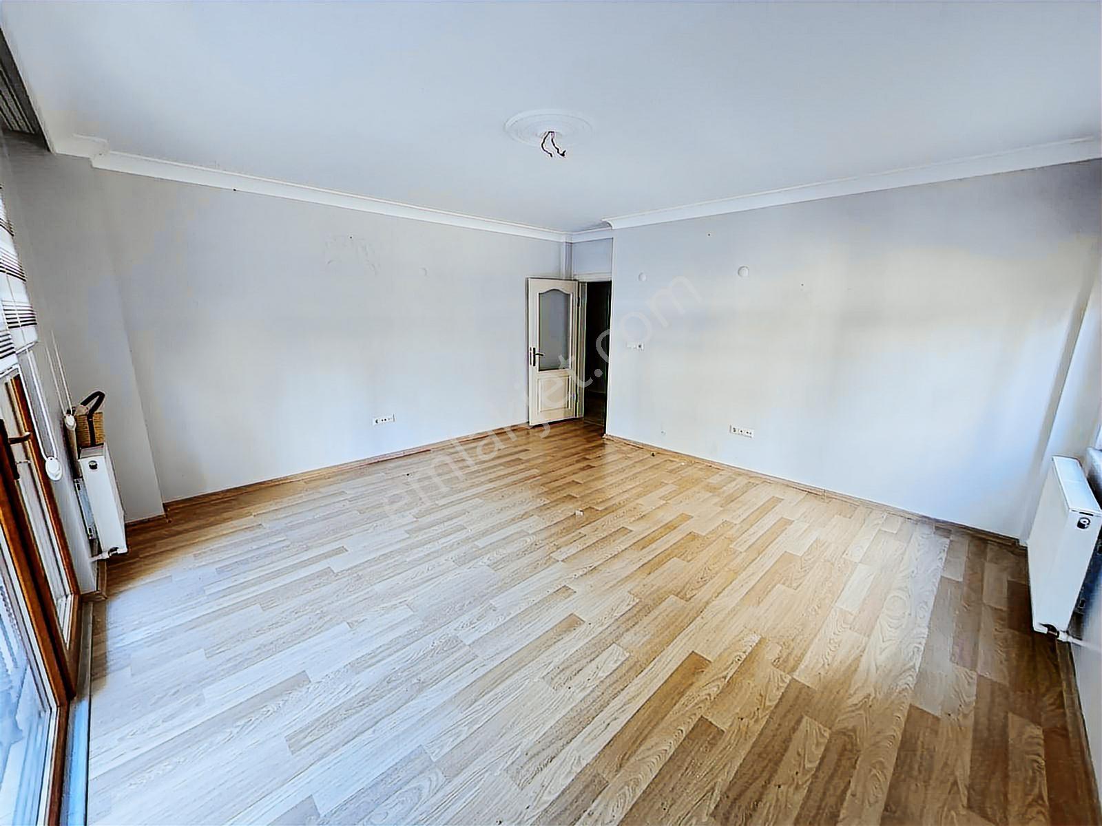 Emek Emlak'tan Körfez Mimar Sinan Mah.de Kiralık 1+1 Daire - Görsel 4