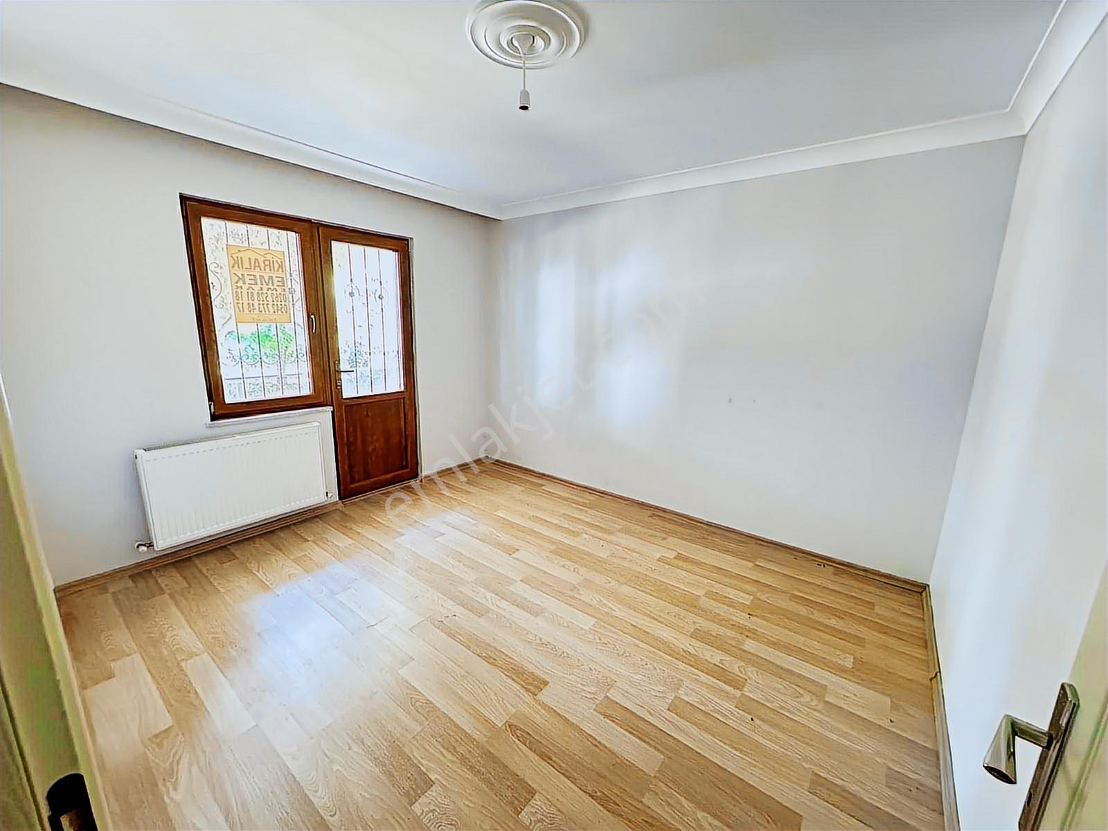 Emek Emlak'tan Körfez Mimar Sinan Mah.de Kiralık 1+1 Daire - Görsel 12
