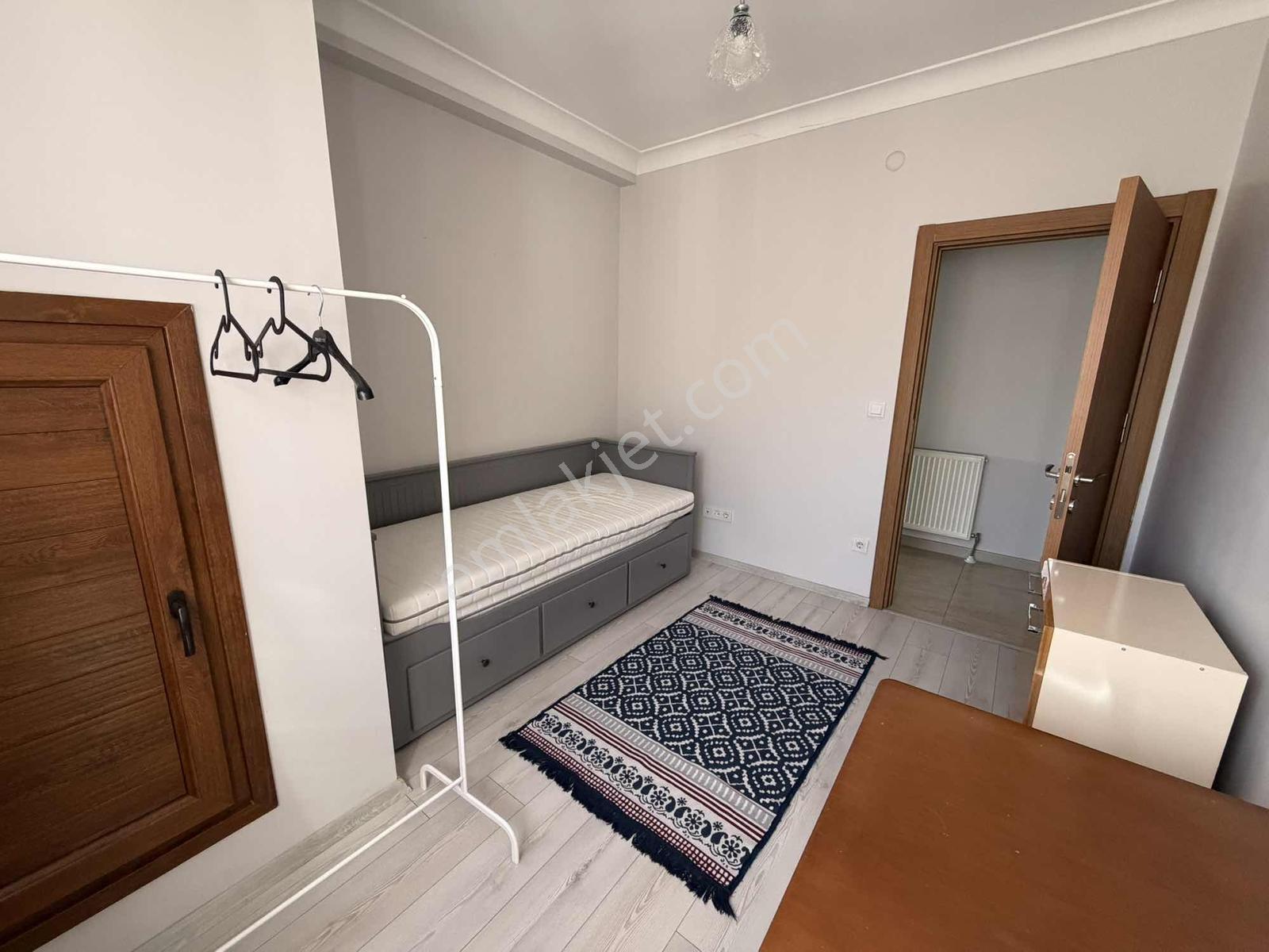 19 Mayıs Kadıköy'de Kiralık Eşyalı 3+1 Daire - Görsel 14