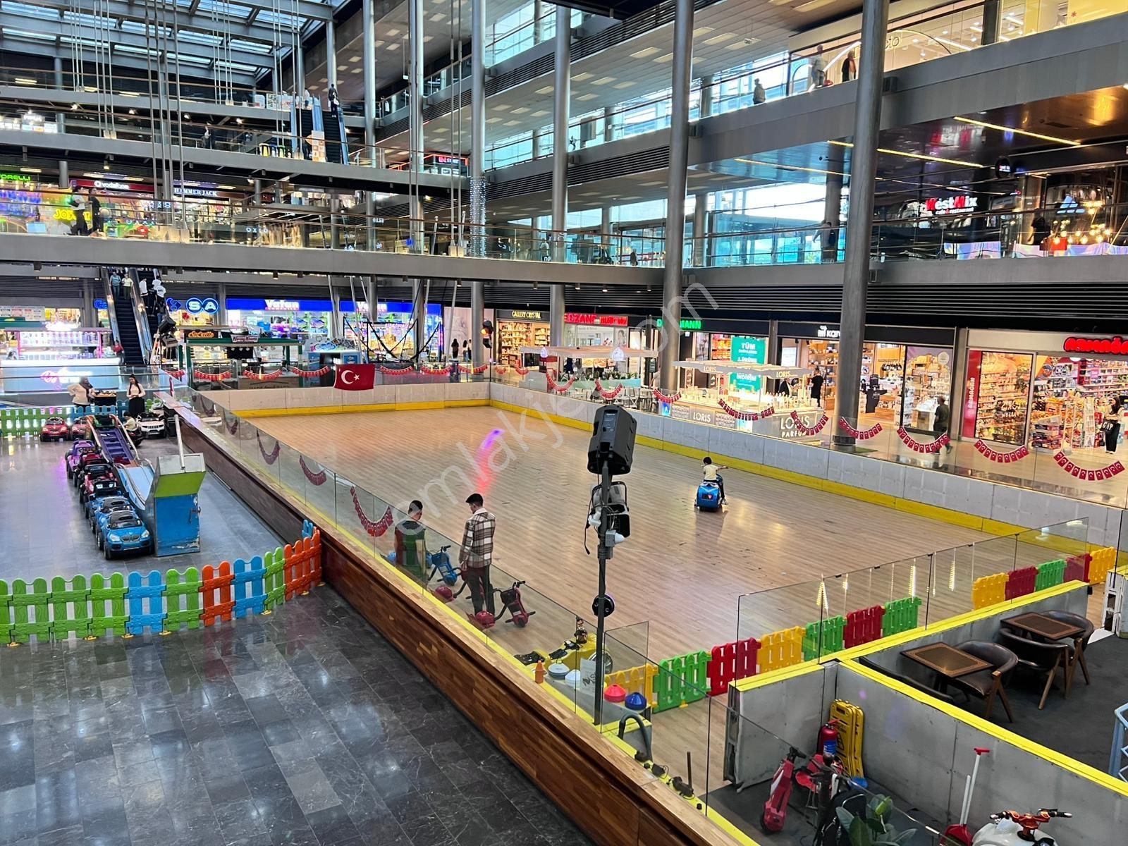 Pegaas'tan Avcılar Pelican Mall Avm İçinde Devren Çiğ Köfte Cafe - Görsel 43