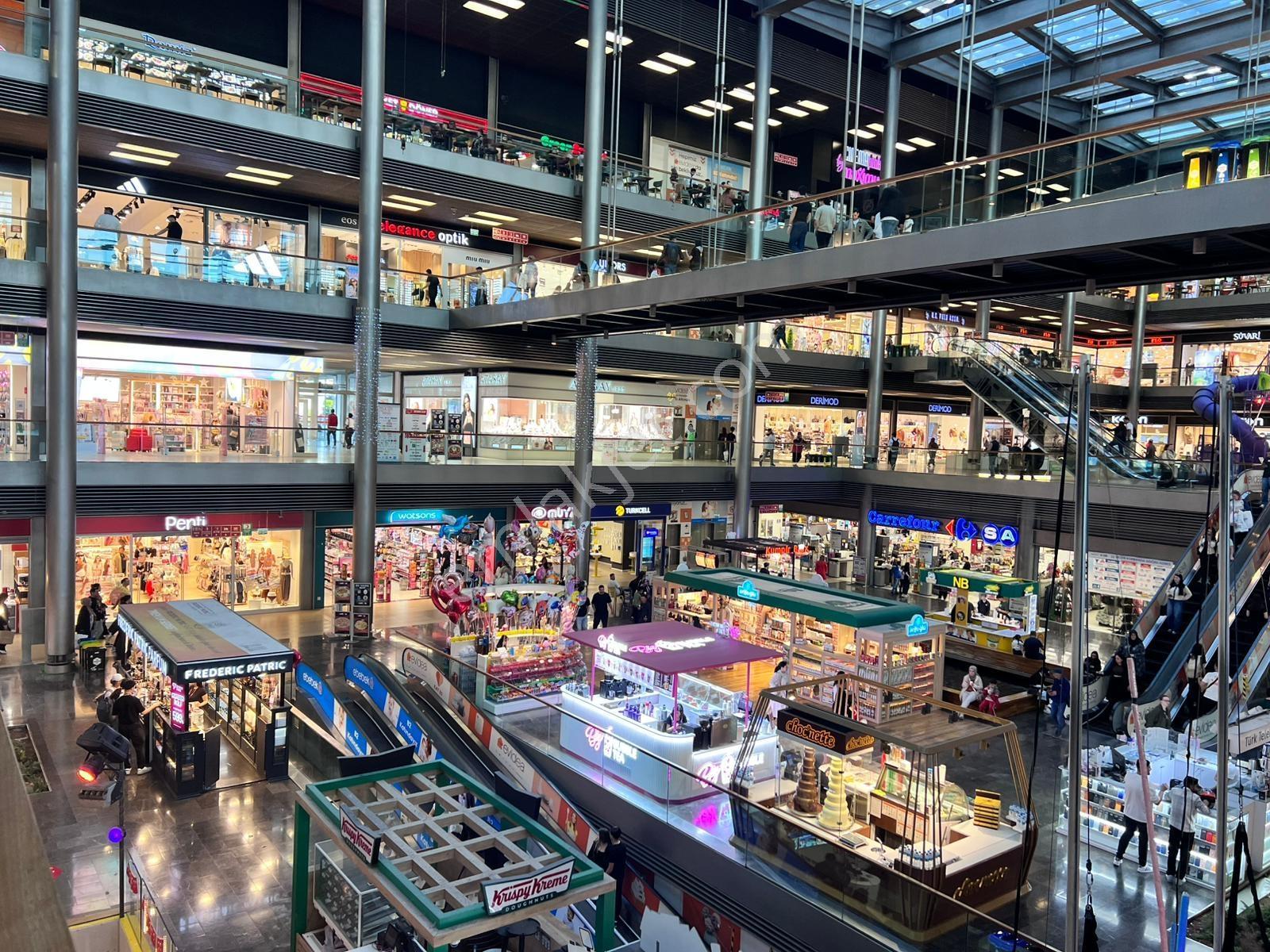 Pegaas'tan Avcılar Pelican Mall Avm İçinde Devren Çiğ Köfte Cafe - Görsel 39