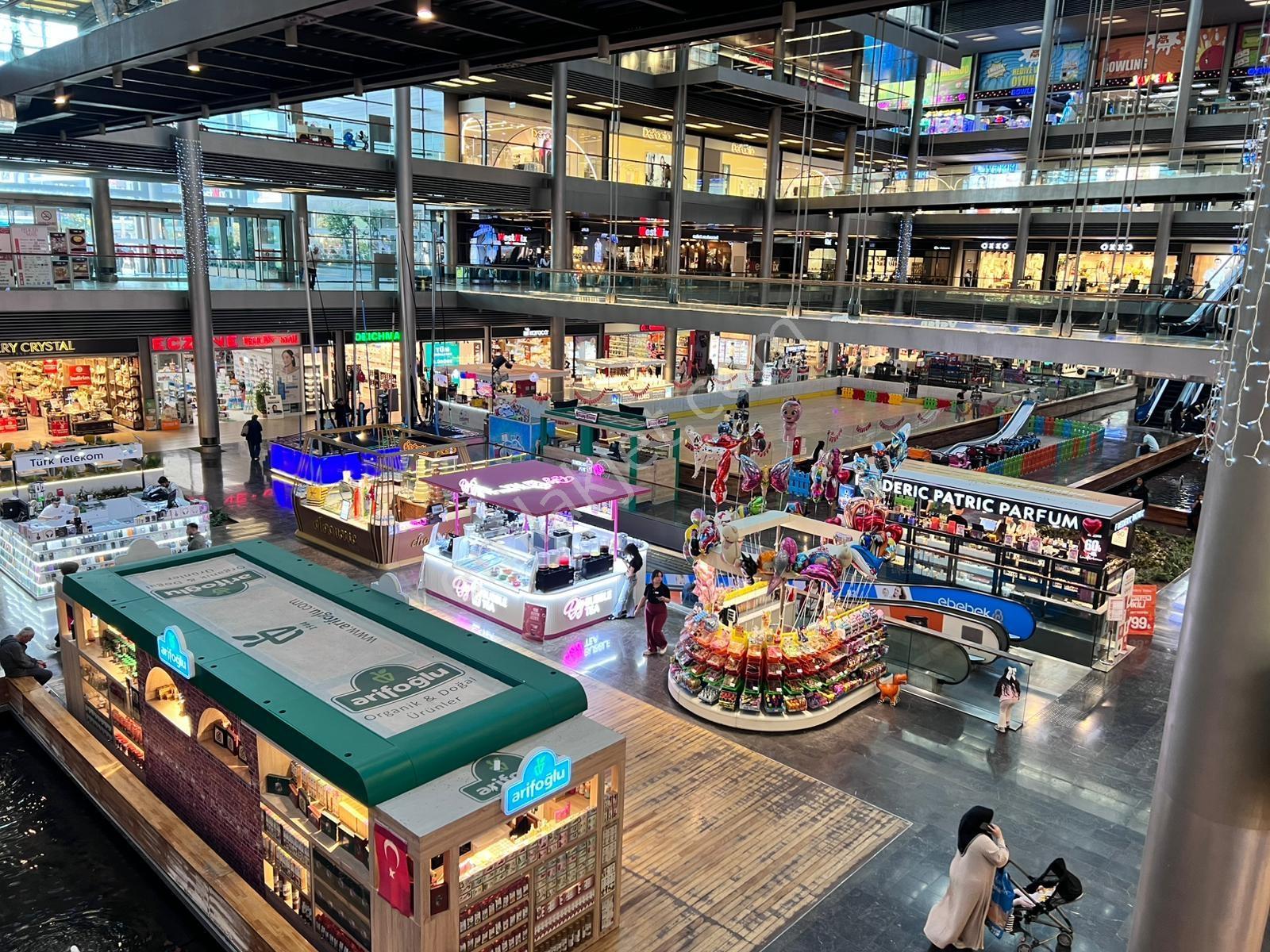 Pegaas'tan Avcılar Pelican Mall Avm İçinde Devren Çiğ Köfte Cafe - Görsel 30