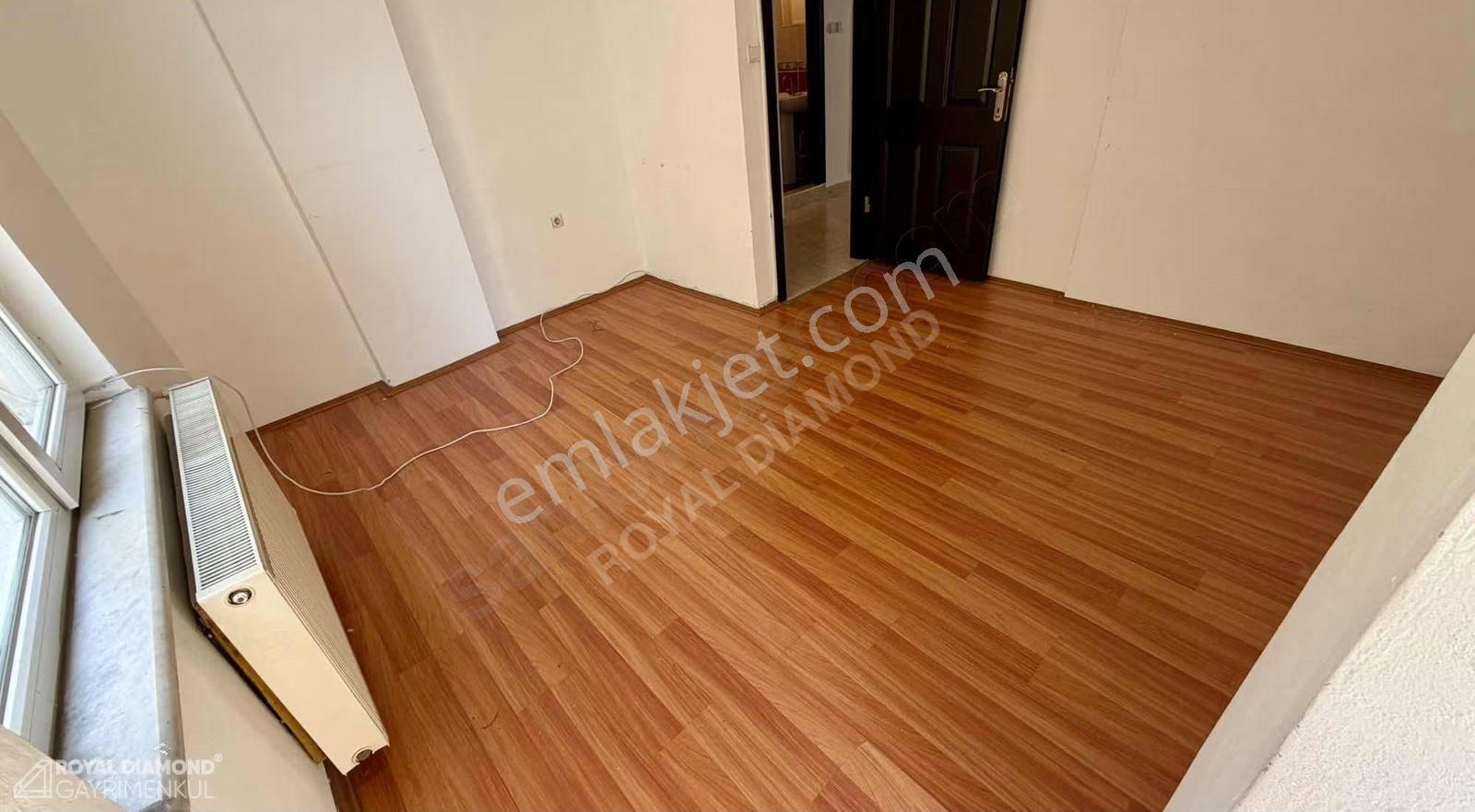 Royal Diamond'an İlkadım Rasathane Mah. Kiralık 2+1 Daire - Görsel 7