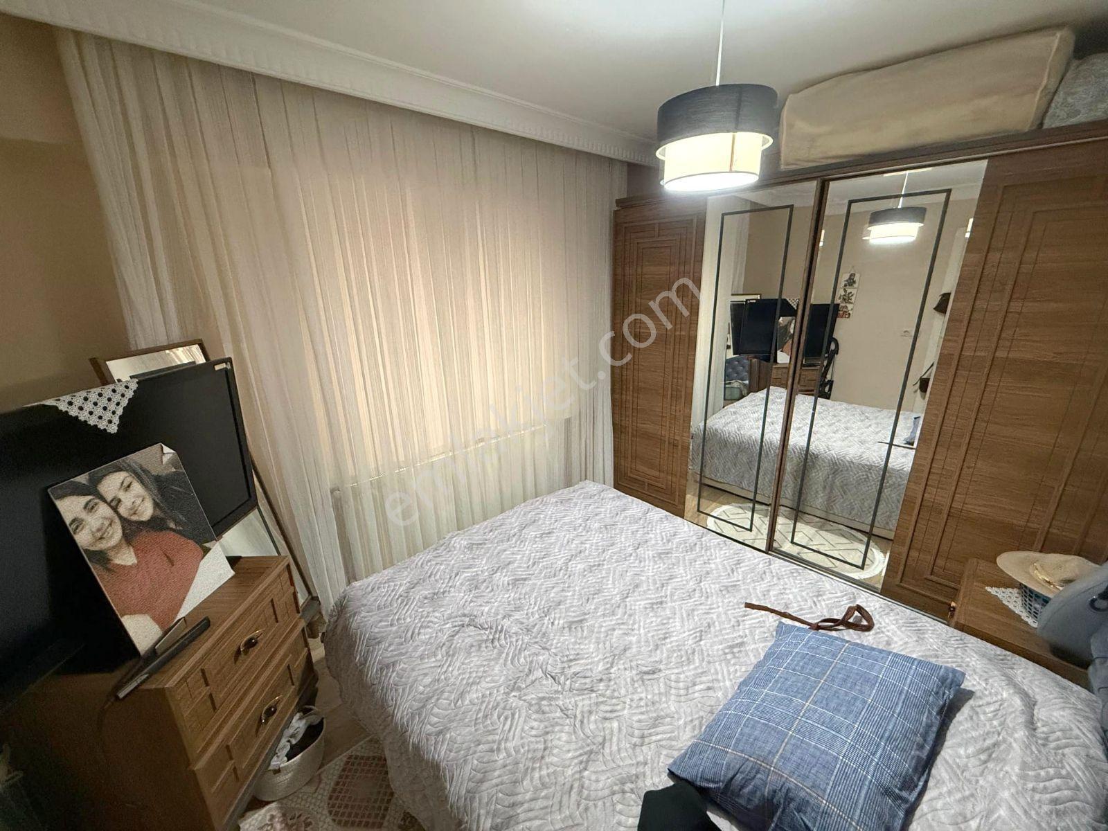 Arzu Emlaktan Yunusemre Mah Satılık 2+1 Bahçekat 85 M2 Daire - Görsel 13