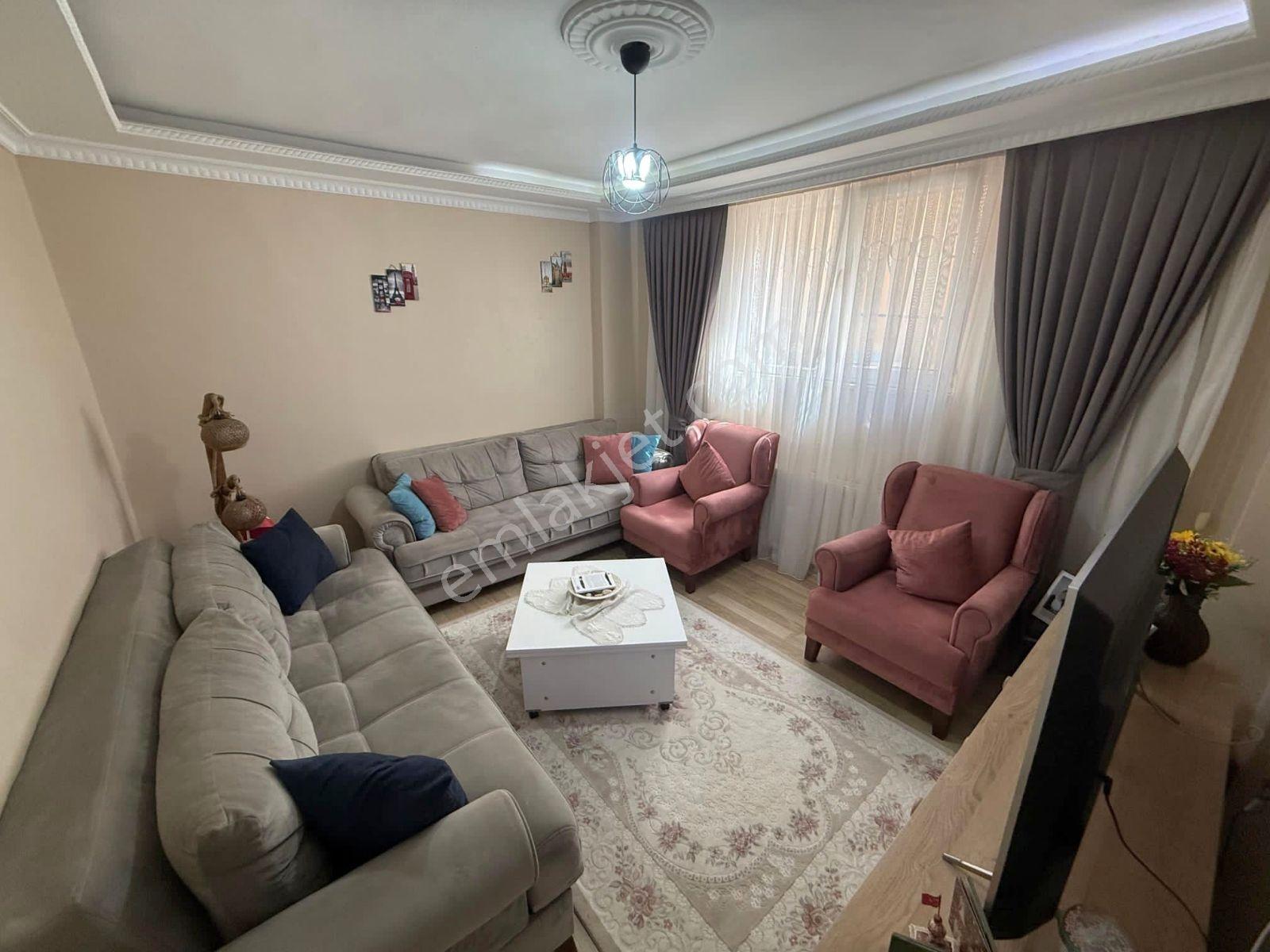 Arzu Emlaktan Yunusemre Mah Satılık 2+1 Bahçekat 85 M2 Daire