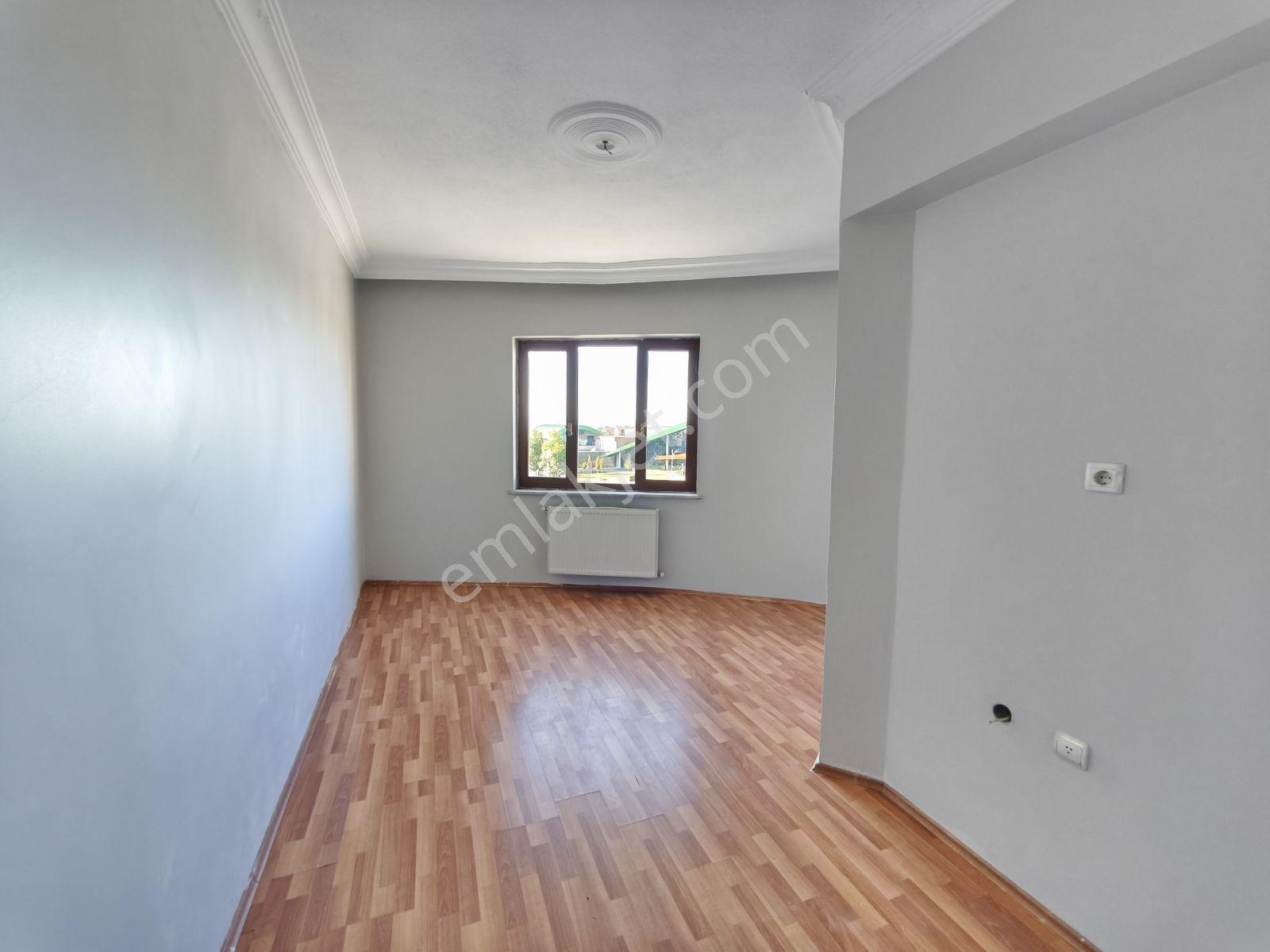 Yusuf Karadağlıdan Nikah Sarayı Civarı Kiralık 5+1 - Görsel 19