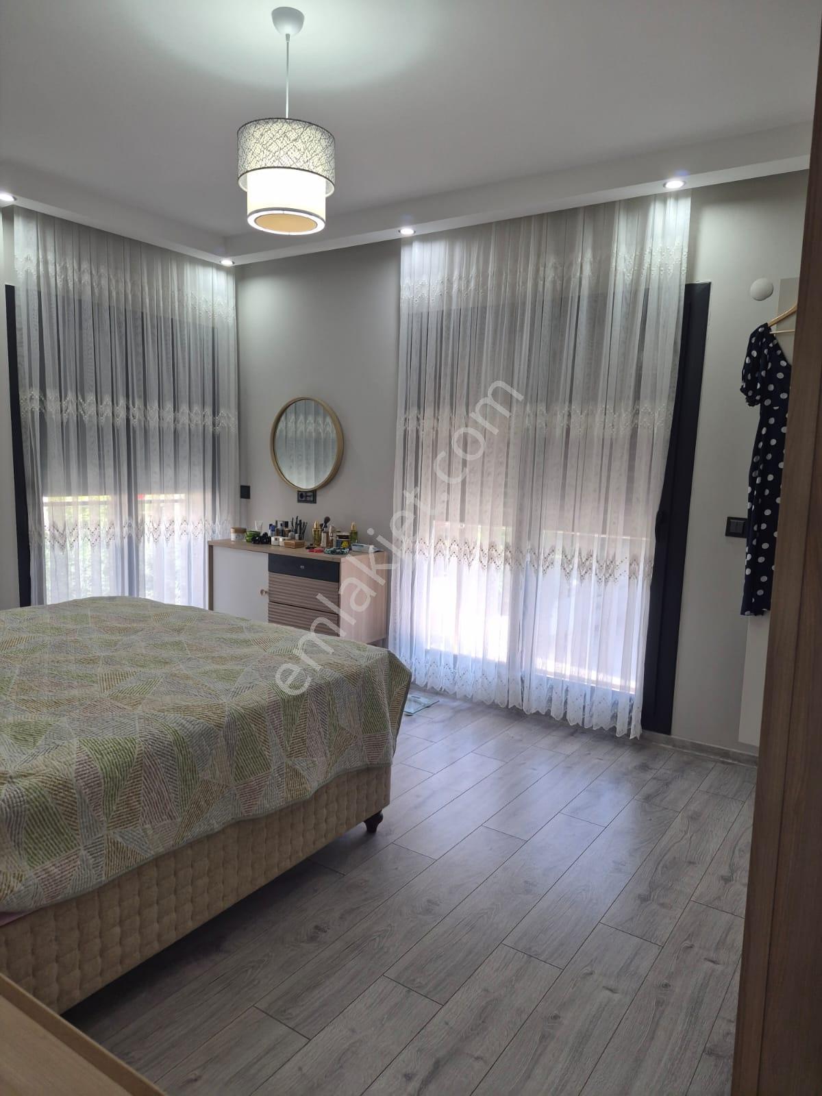 Özdere Çukuraltı'nda Denize 200 Metre,3+1 Deniz Manzaralı Villa - Görsel 16