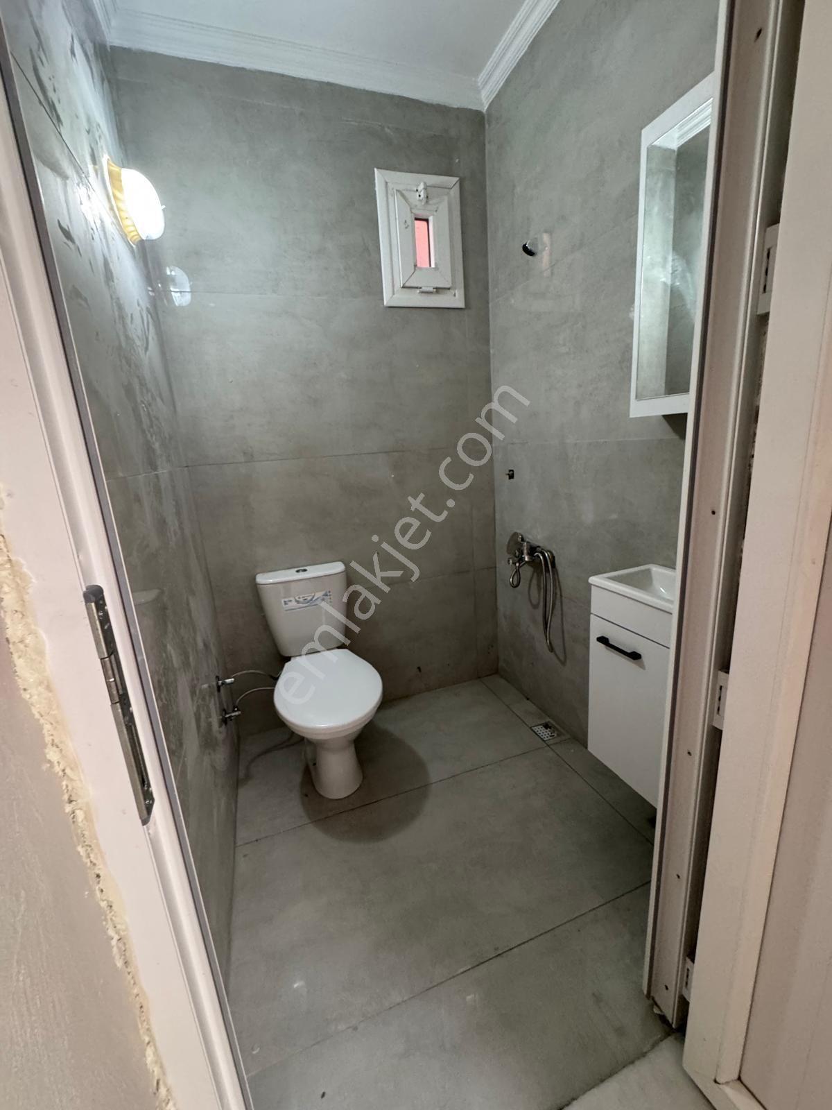 Çandarlı Denize Yürüme Mesafesinde Merkezde Ful Tadilatlı 3+1 Daire - Görsel 17