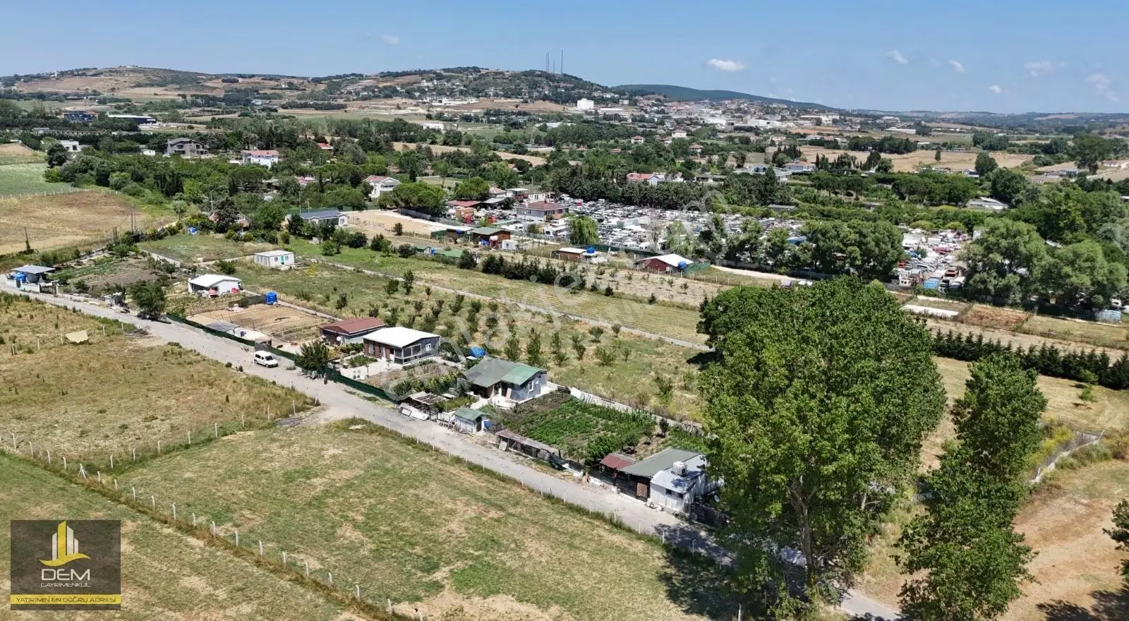 Çatalca Kestanelik'te Çevreyolu Yakınında Hobi Bahçelik Tarla