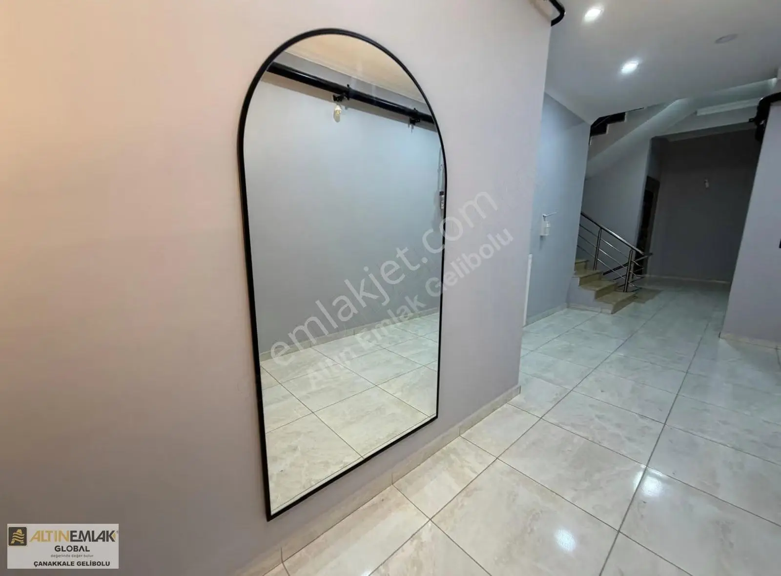 Altın Emlaktan Site İçerisinde Ara Kat 1+1 Esyalı Kiralık Daire - Görsel 13