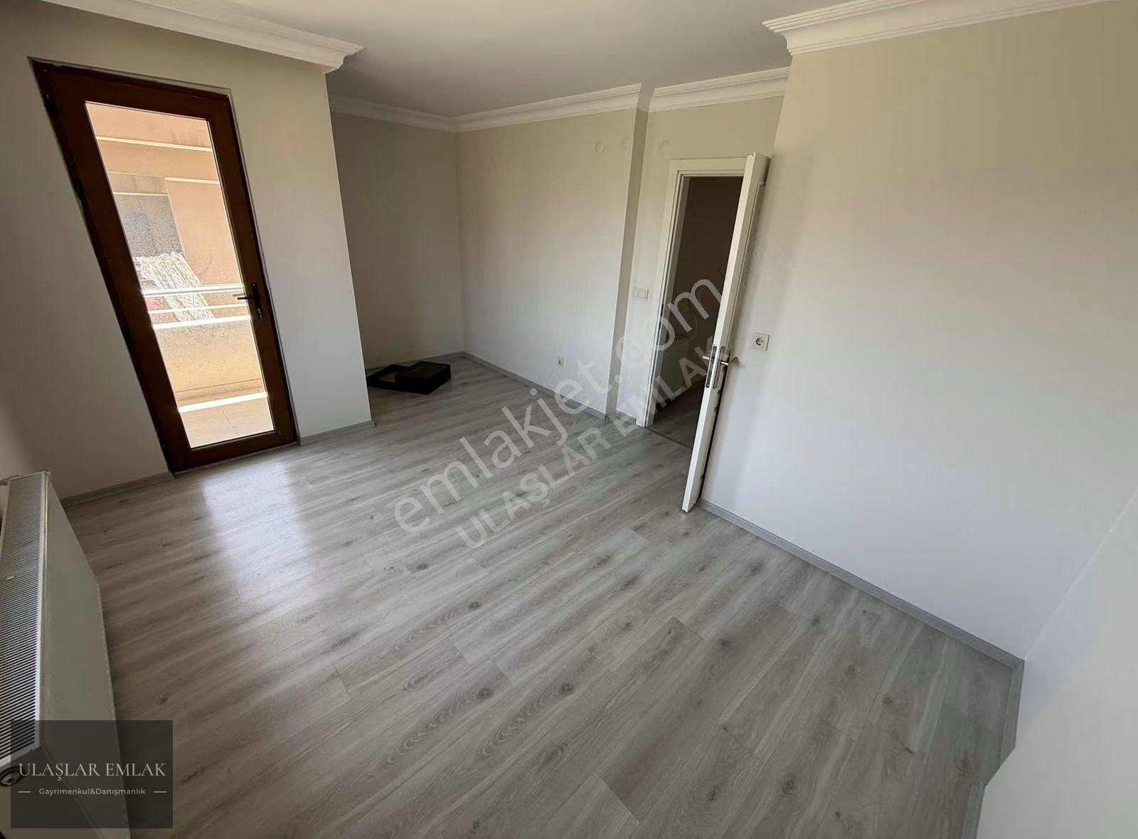 Finans Merkezi Ve Metronun Yanında 4+1 150m2 Teraslı Dublex - Görsel 16