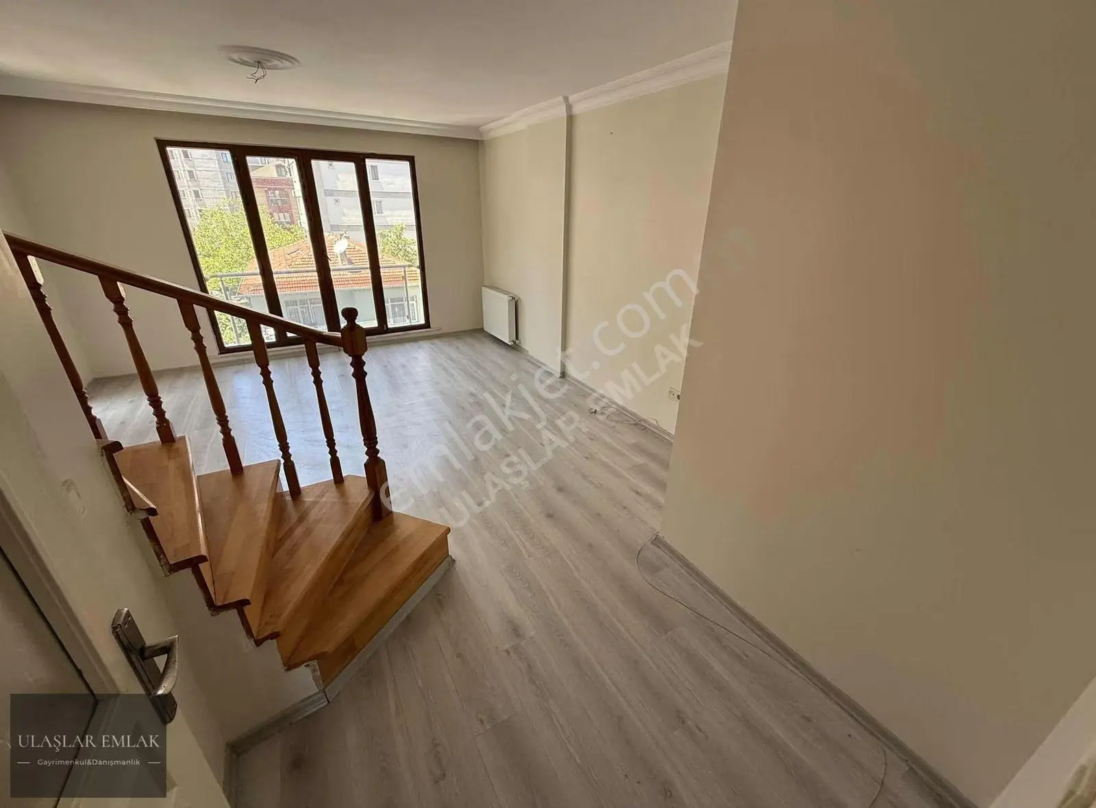 Finans Merkezi Ve Metronun Yanında 4+1 150m2 Teraslı Dublex - Görsel 4