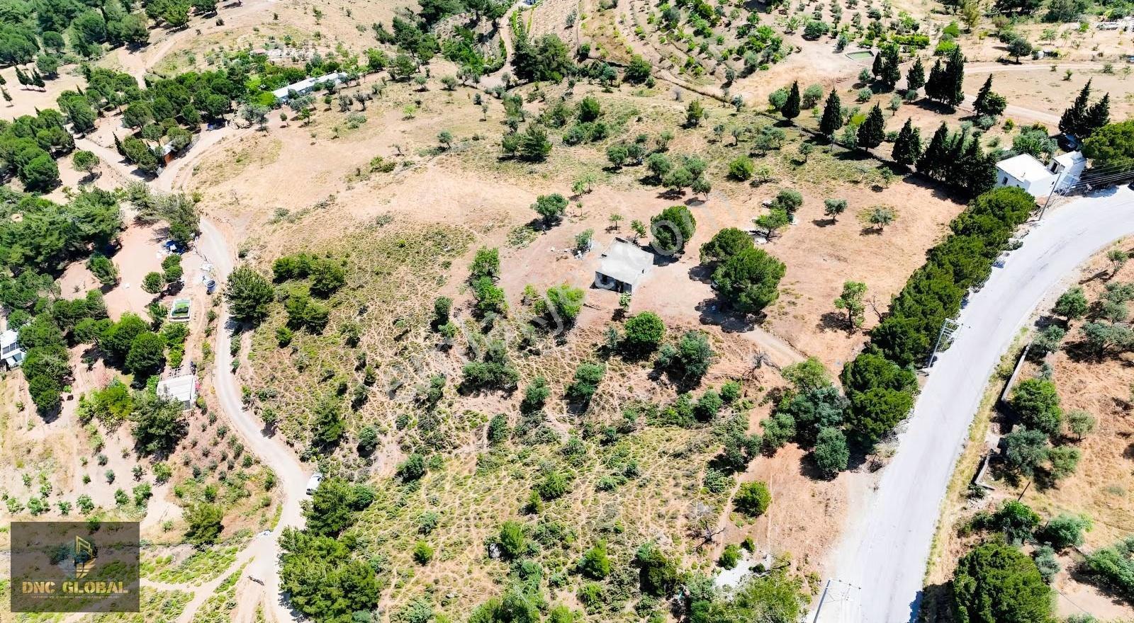 Manisa Yunusemre Uncubozköy Mahallesinde Arazi