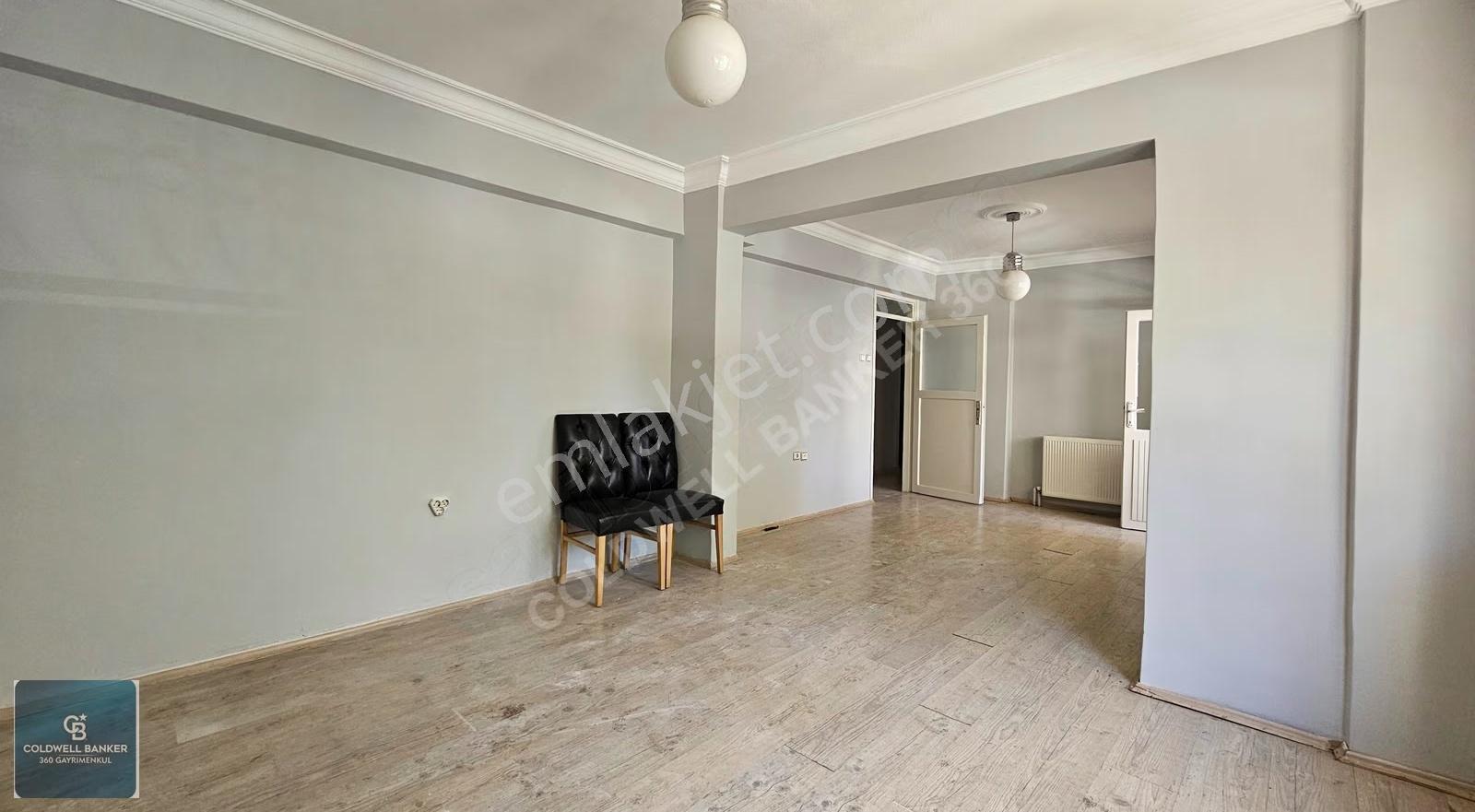 Buca Efeler Mah. 2+1 Zemin Kat Bahçeli Kiralık Daire - Görsel 14