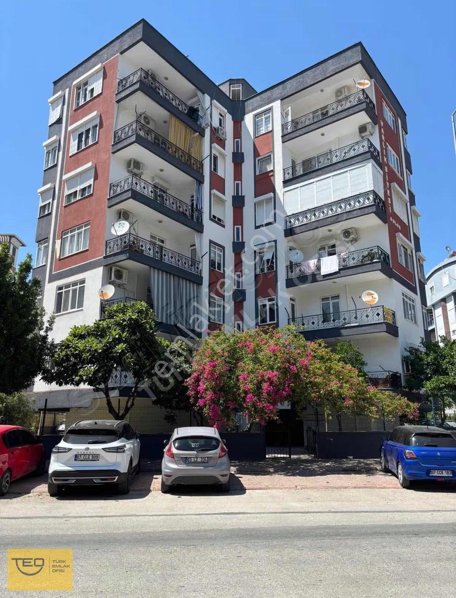 Türk Emlaktan Hurma Mahallesi'nde Satılık 3+1 Daire
