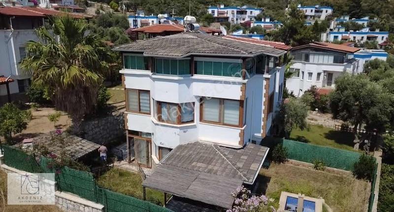 Ören De Denize Yürüme Mesafesinde Full Eşyalı Satılık Villa