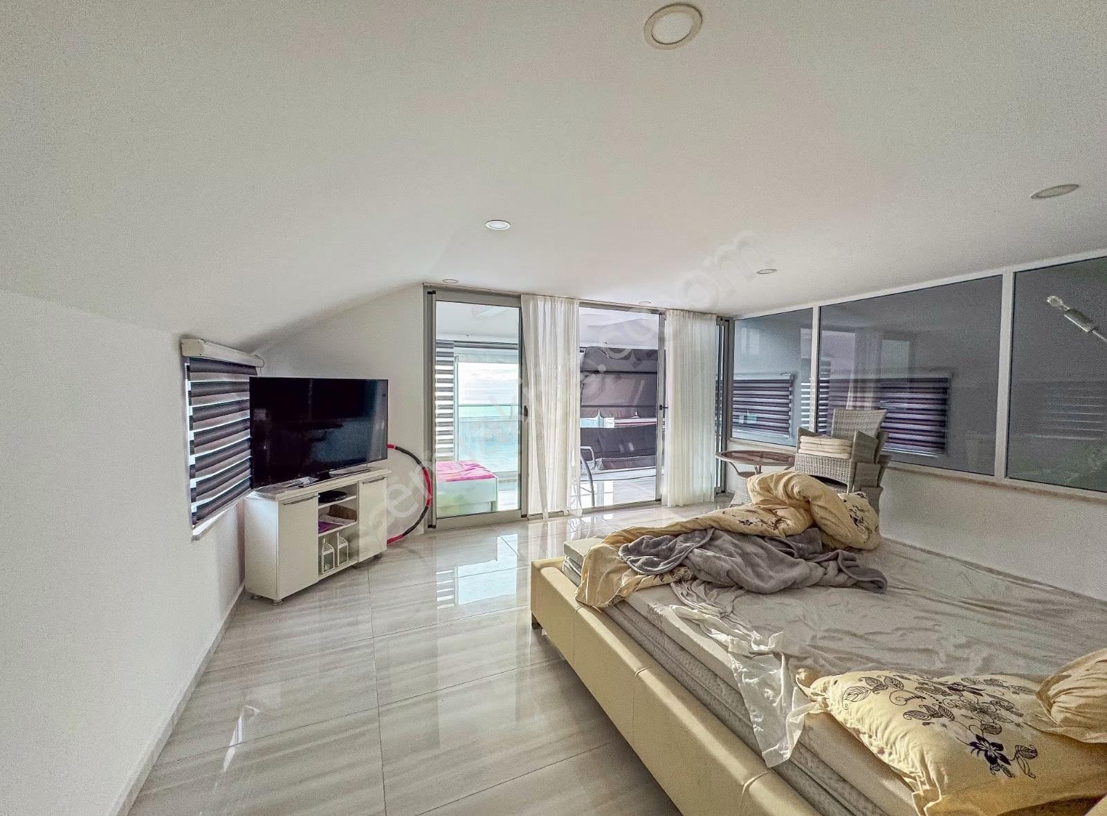 500 M2 Super Luks 5+1 Havuzlu Villa - Görsel 30