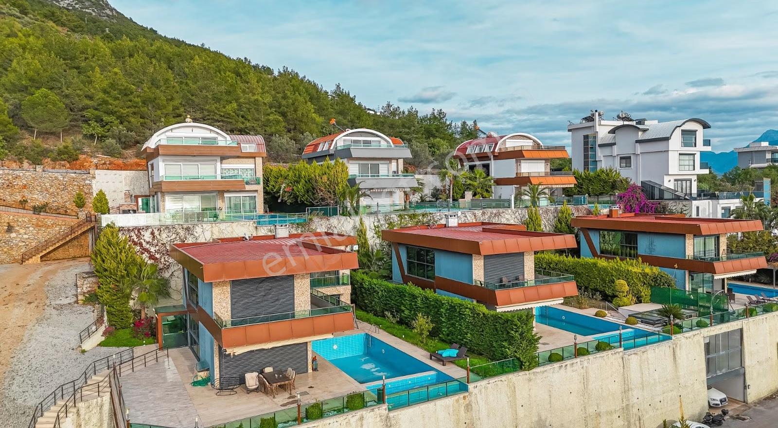 5+1 Super Luks Müstakıl Havuzlu Villa 500 M2 - Görsel 19