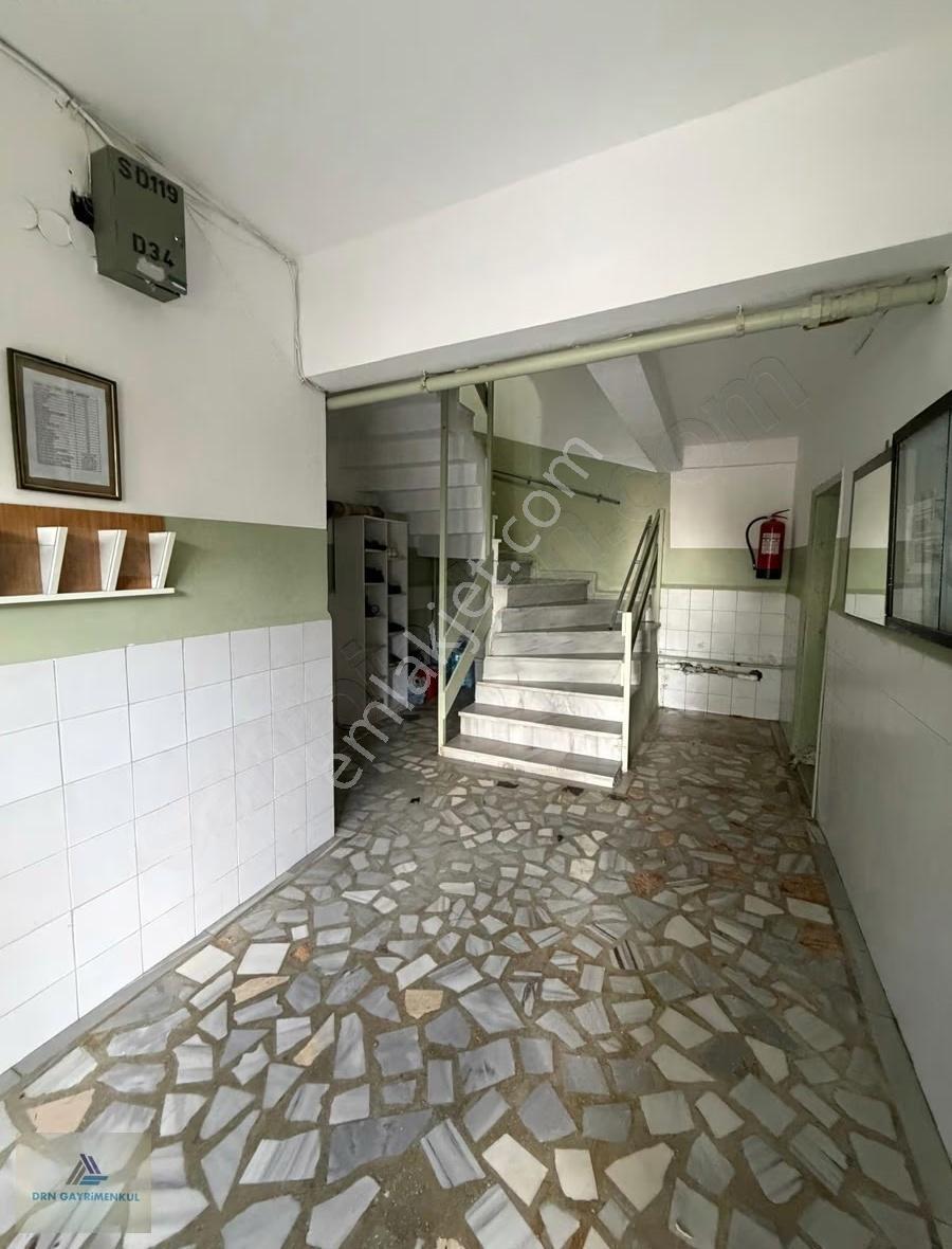 Binevler Cadde Üzeri Aydın Sitesinde Satılık 2+1 Daire - Görsel 11