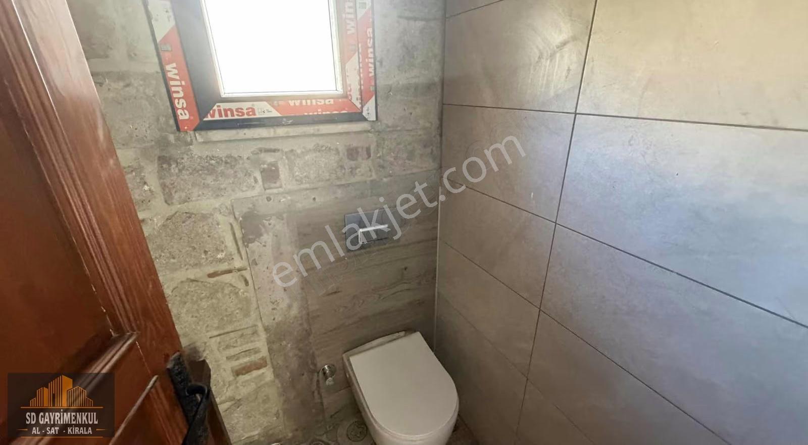 Cundada Deniz Manzaralı Orijinal Taş Bina - Görsel 8
