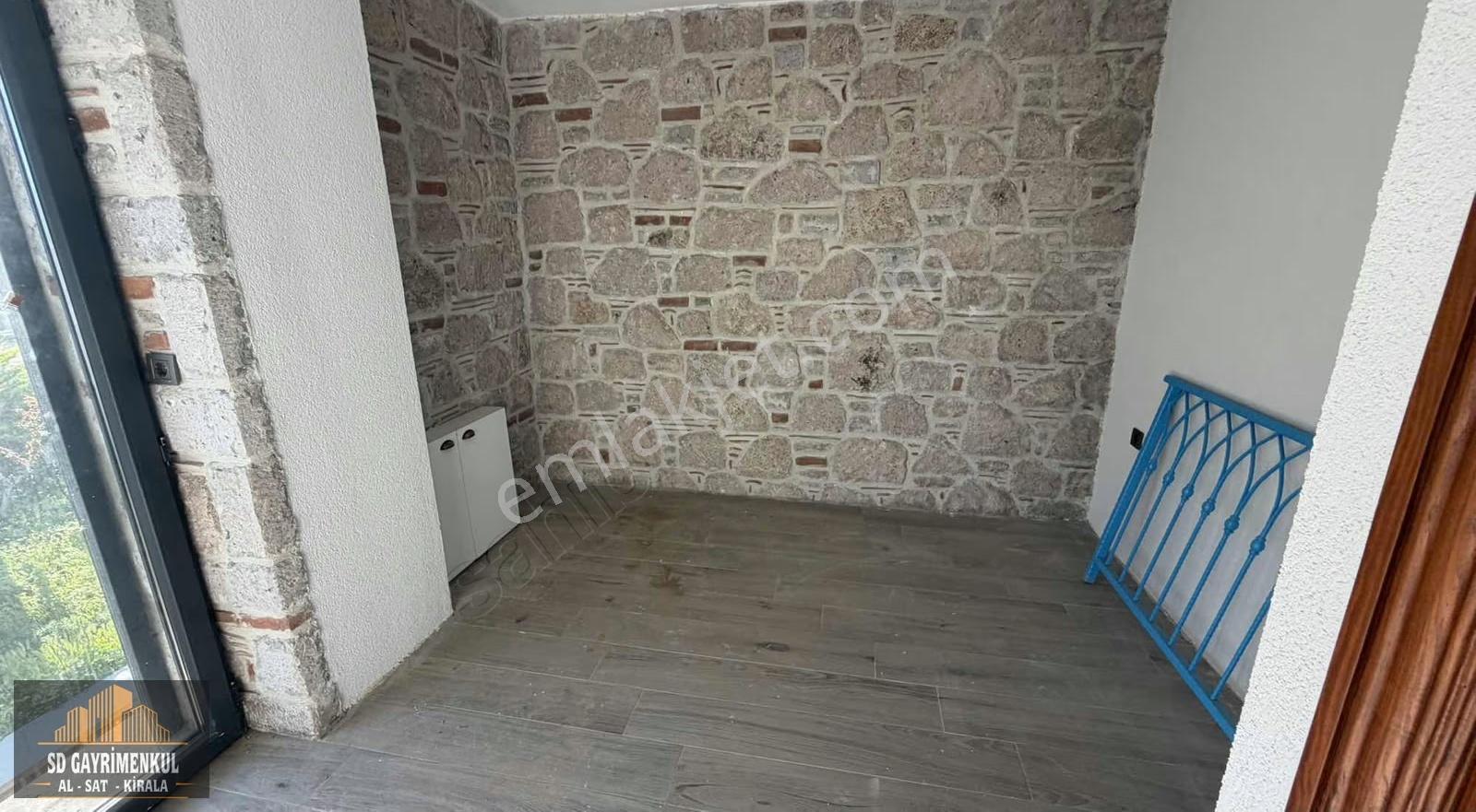 Cundada Deniz Manzaralı Orijinal Taş Bina - Görsel 7