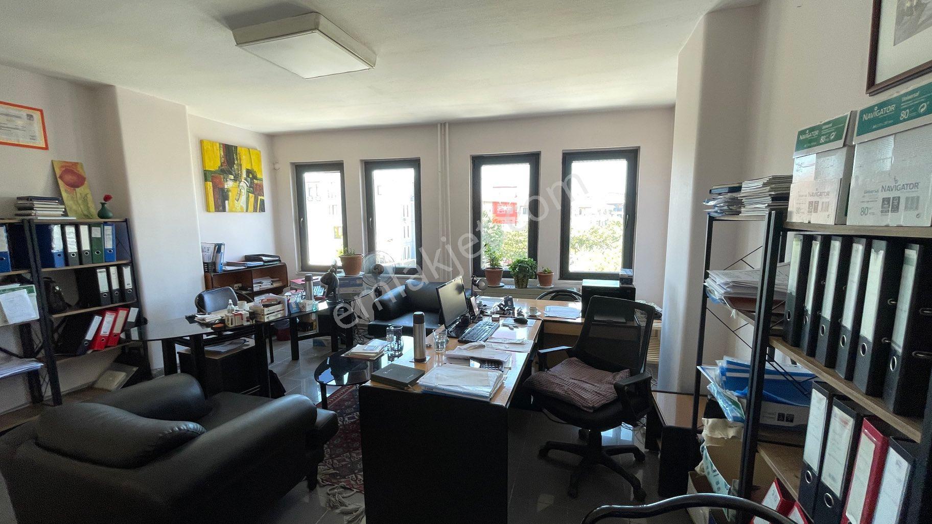 Tatlılar Gayrimenkul’den Ünverdi İş Merkezinde Satılık 1+1 50m2 Ofis İşmyeri - Görsel 15