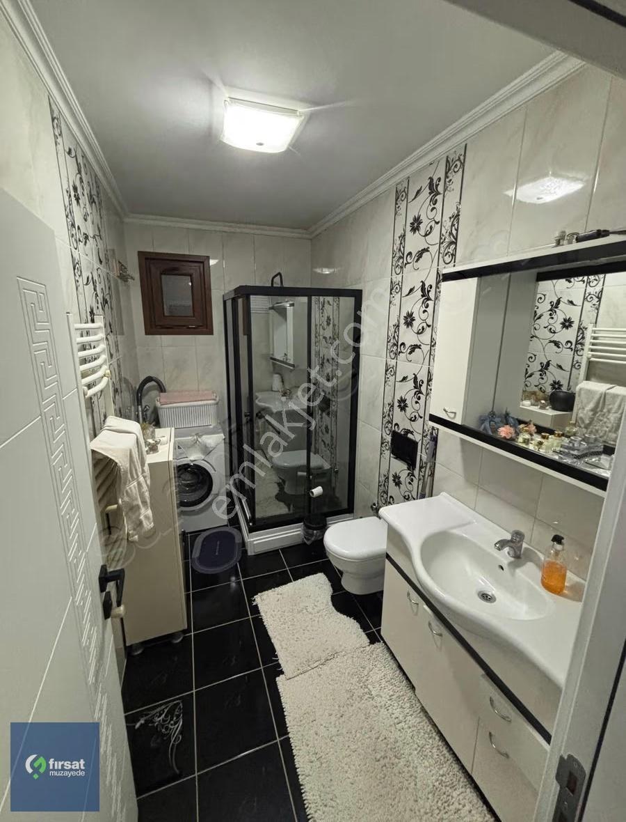 Kadıköy Göztepe Satılık 350 M2 4 Katlı 7+1 Komple Bina - Görsel 13
