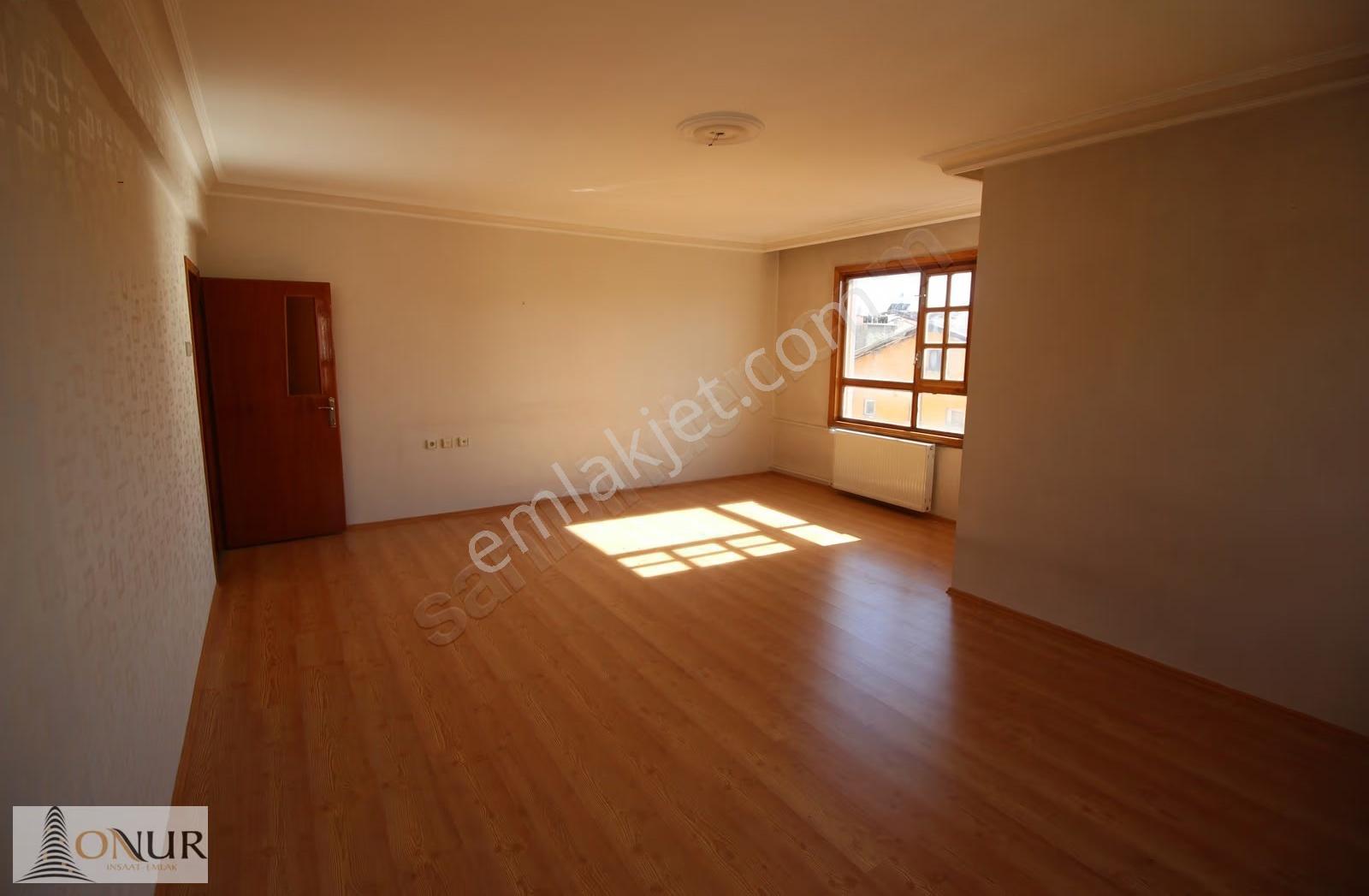 Onur Emlak Fatih Mah. 3+1 Asansörlü Kiralık Geniş Bakımlı Daire - Görsel 8