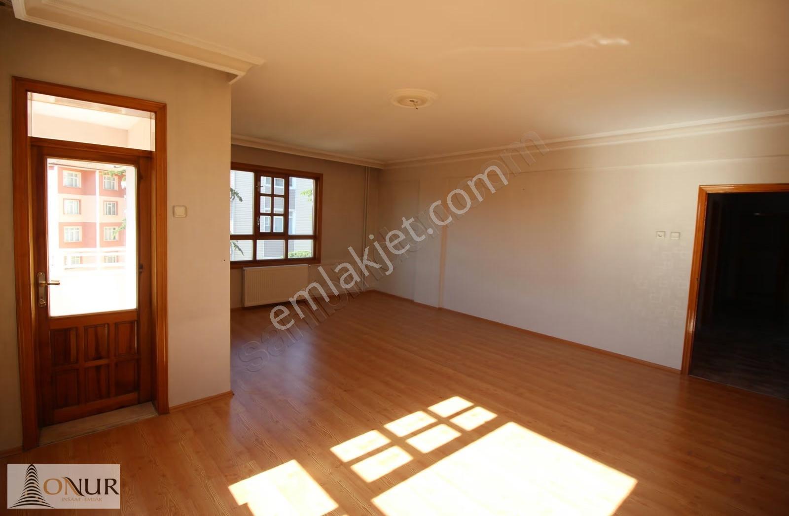 Onur Emlak Fatih Mah. 3+1 Asansörlü Kiralık Geniş Bakımlı Daire - Görsel 4