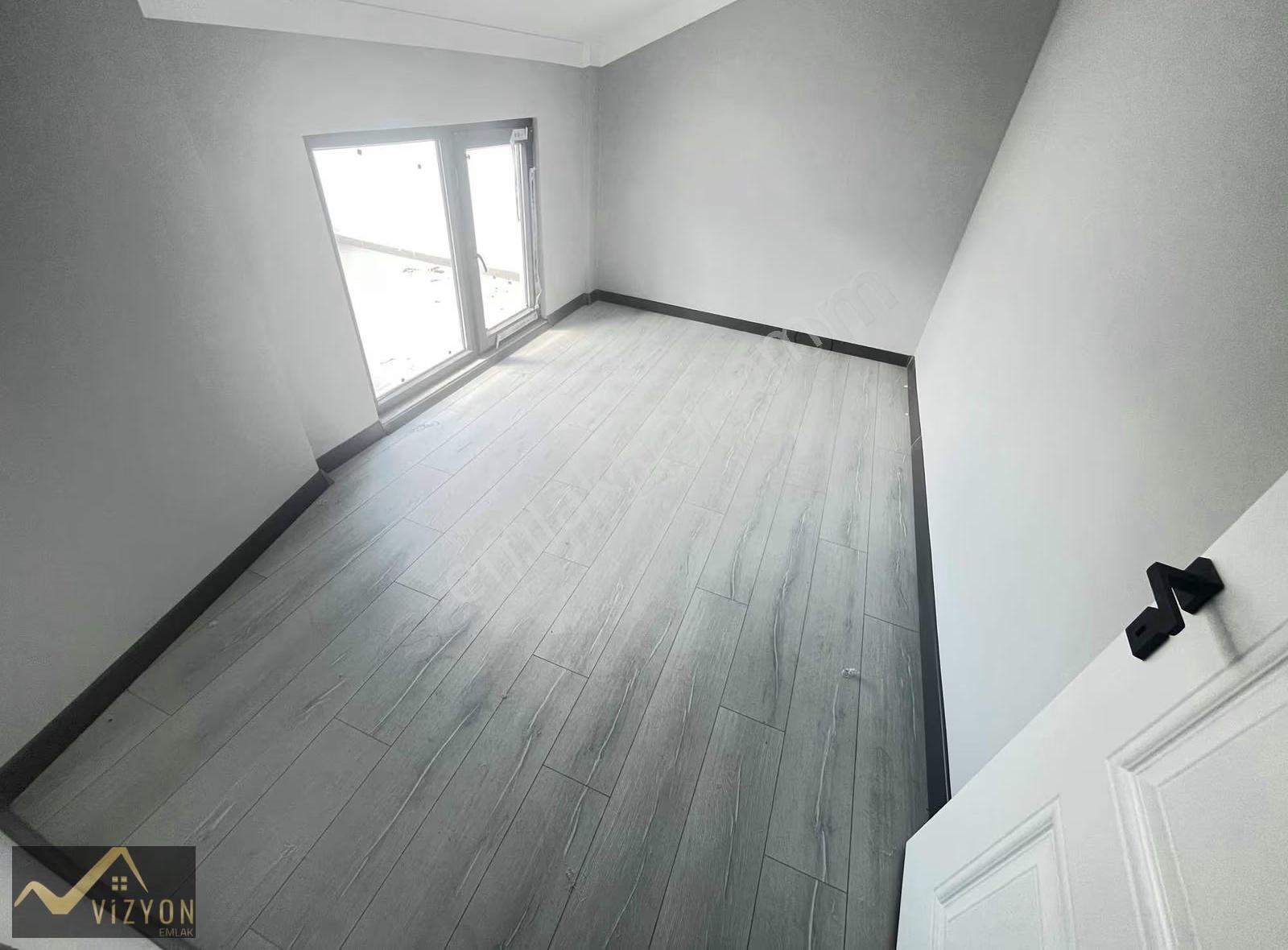 Fevzi Çakmak Mah. Hastane Yakını 3+1 170 M² Lüks Çatı Dubleksi - Görsel 2