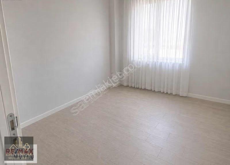 Esen Emlaktan Kiracılı Daire - Görsel 9