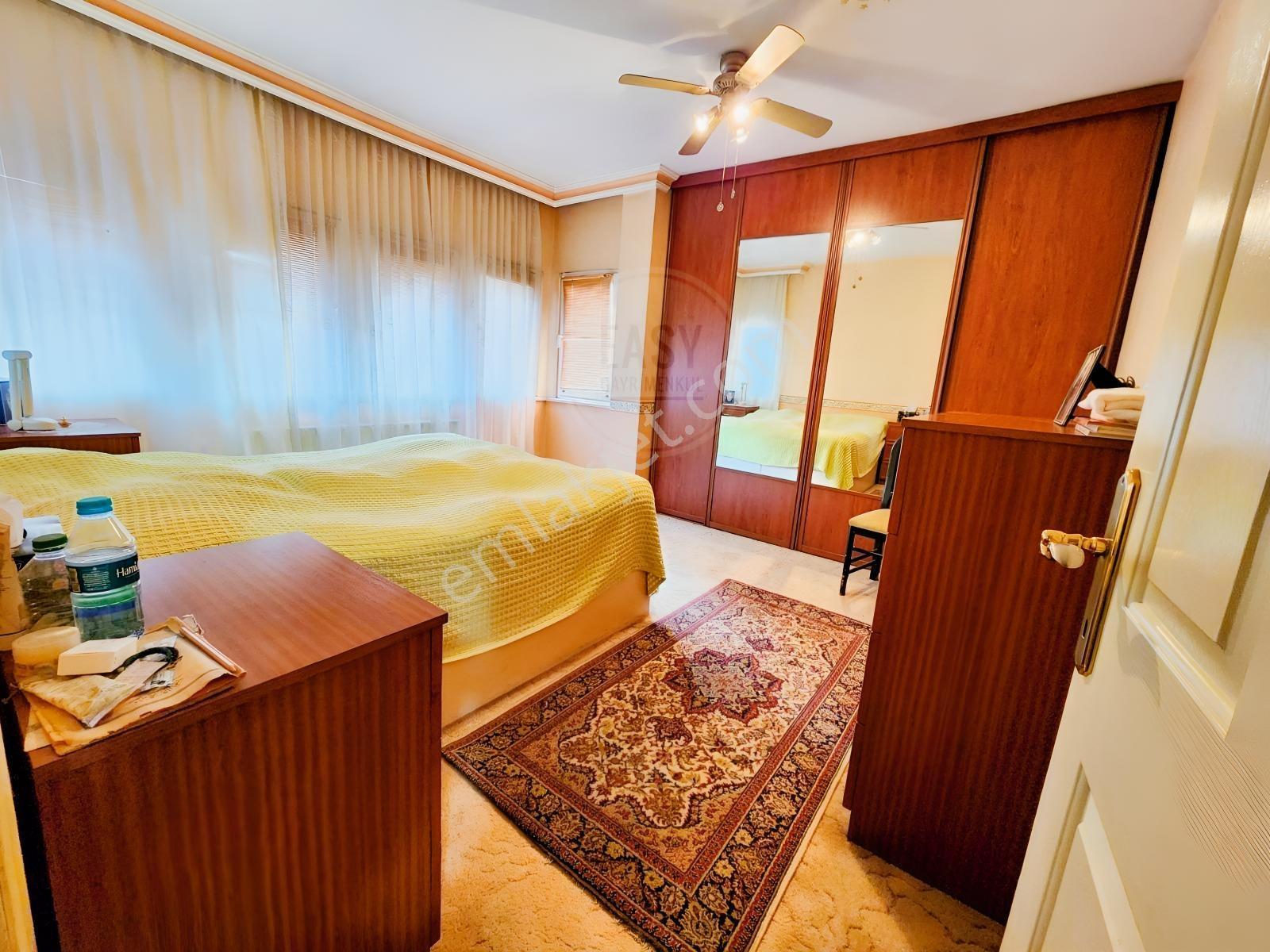 Ata-2 Sitesinde Çengelköy De Satılık Villa Önü Açık Bahçeli -boş - Görsel 26