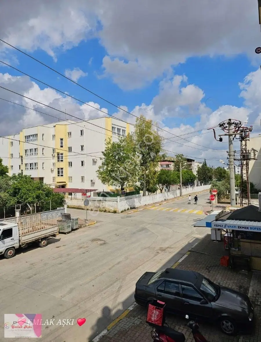 Emlak Aşkı Güvencesiyle Köşe Başı Yol Cepheli Kiralık - Görsel 2